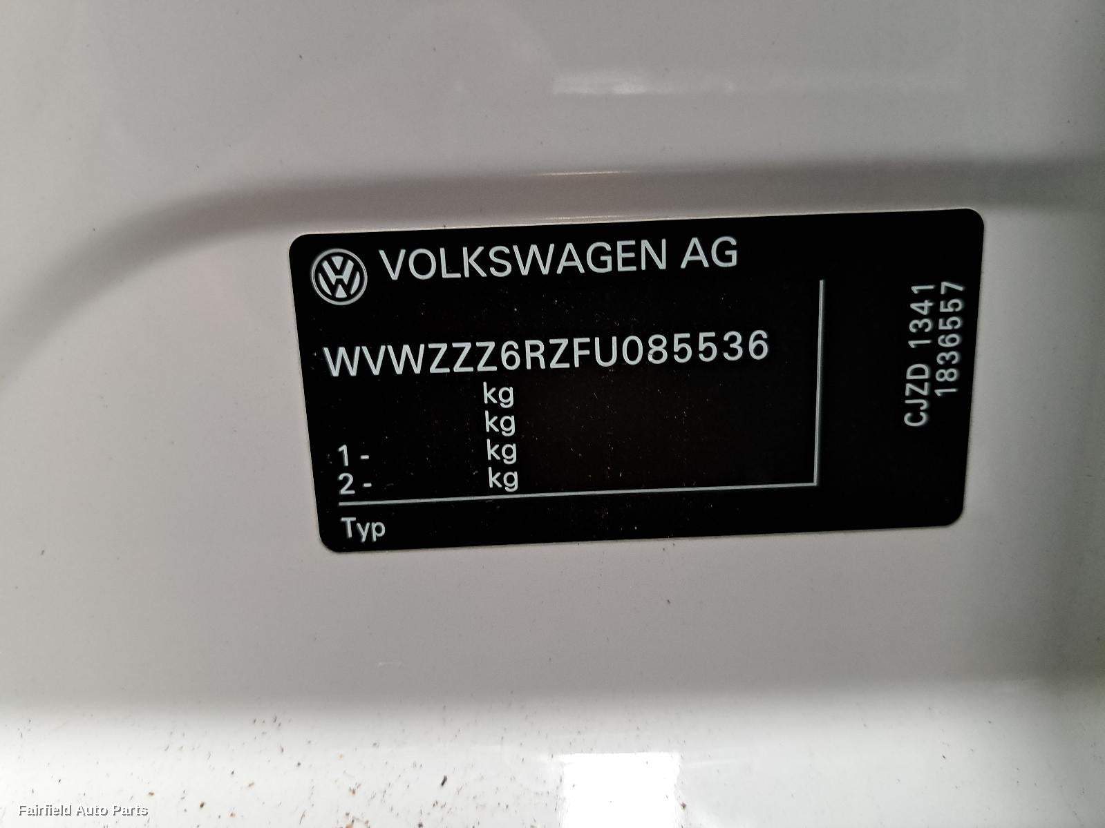2015 Volkswagen Polo Left Taillight