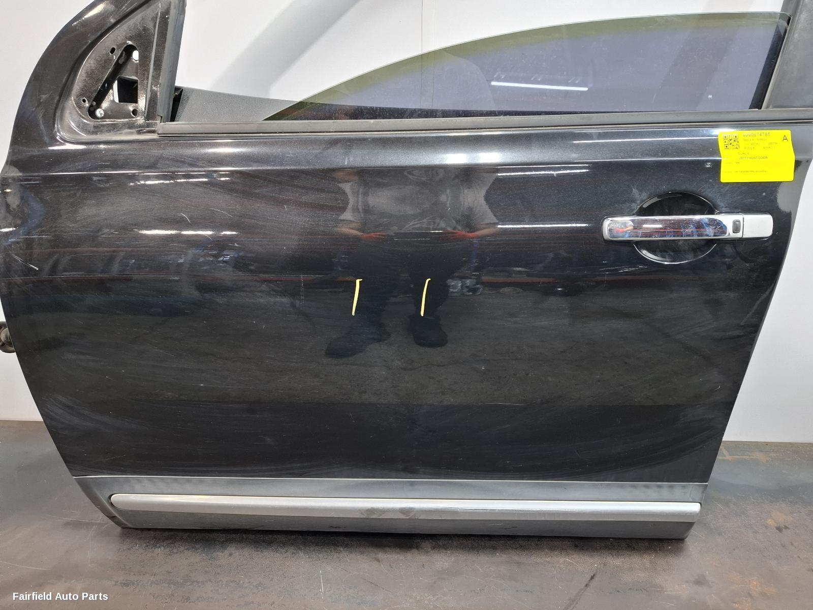 2010-2014 Nissan Dualis Left Front Door
