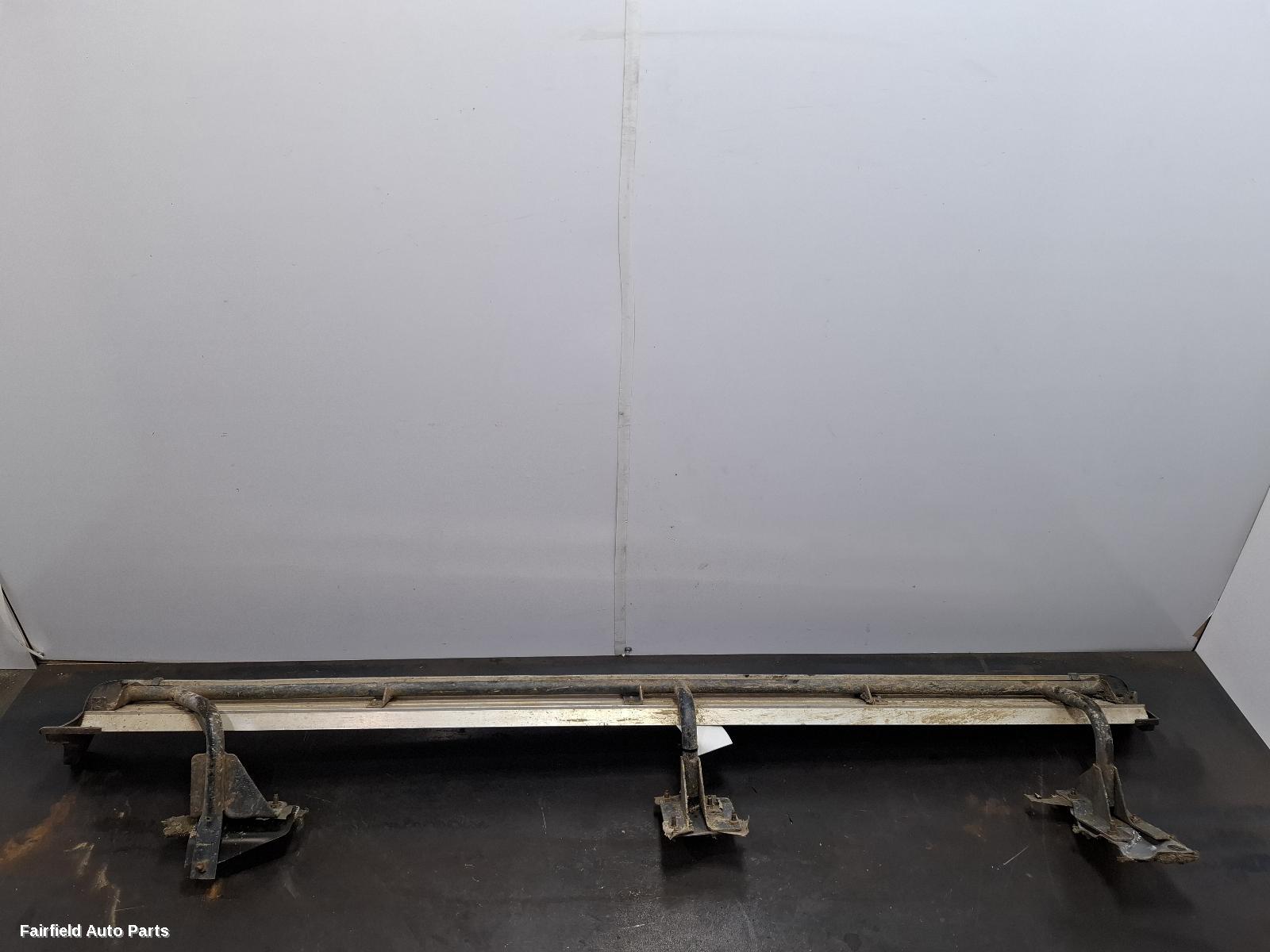 1997-2015 Nissan Navara Side Step Skirt