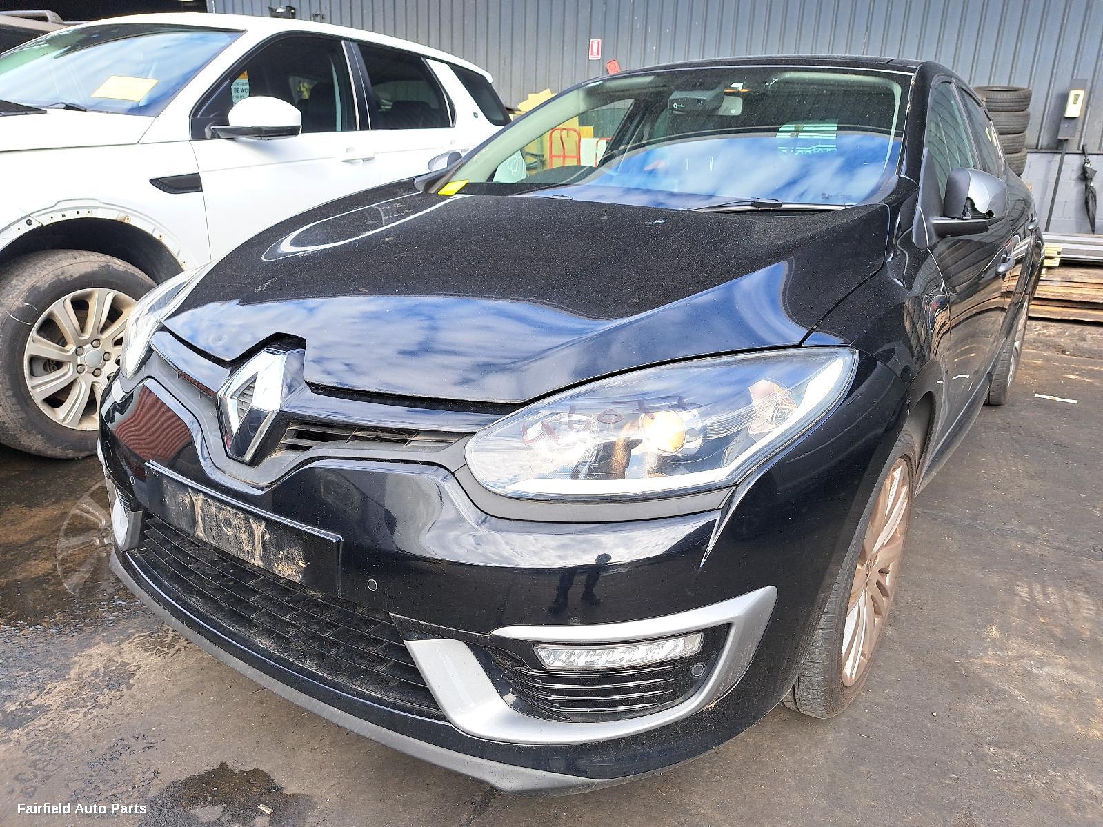 2015 Renault Megane Left Rear Door Sliding