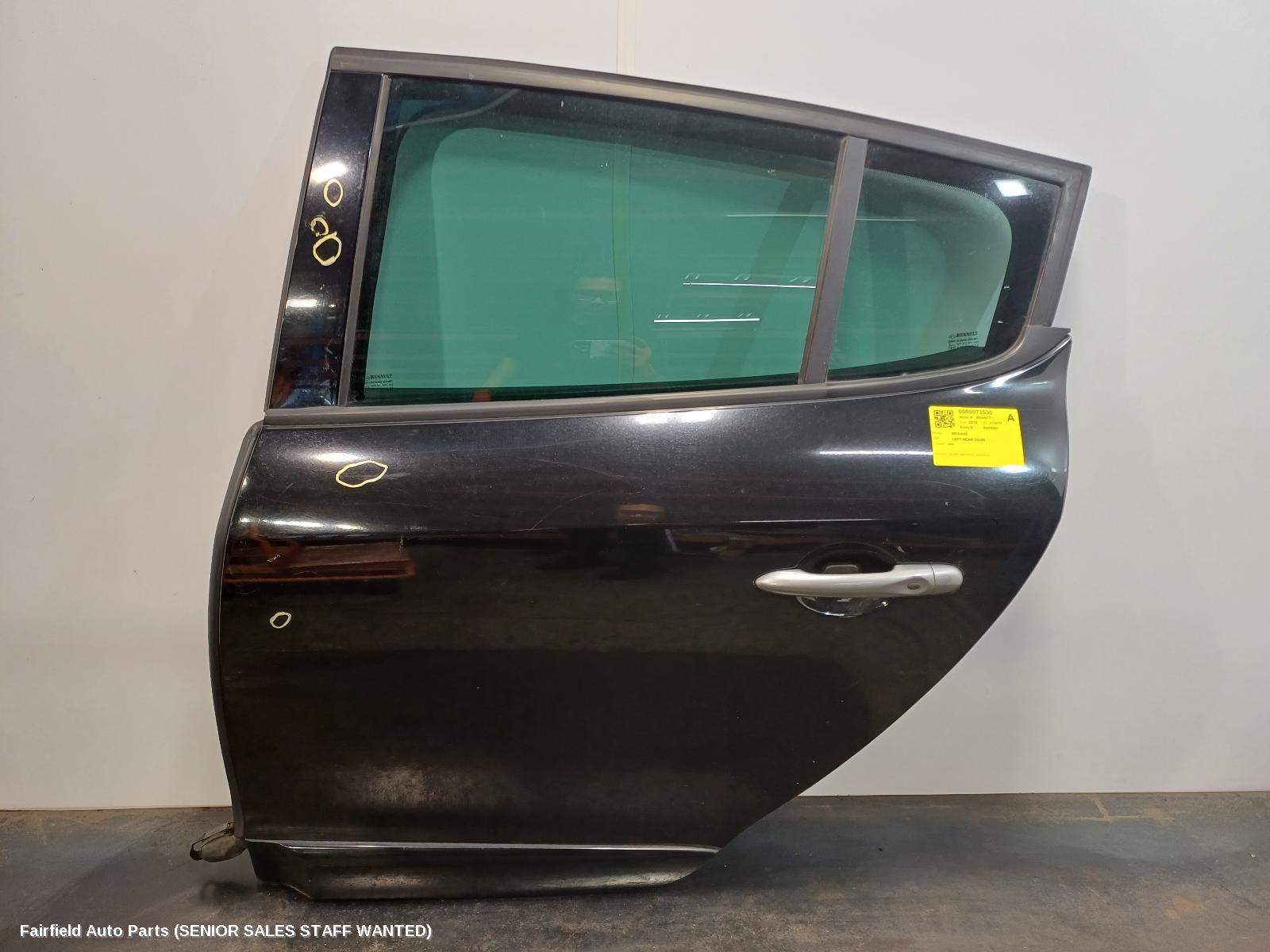 2015 Renault Megane Left Rear Door Sliding