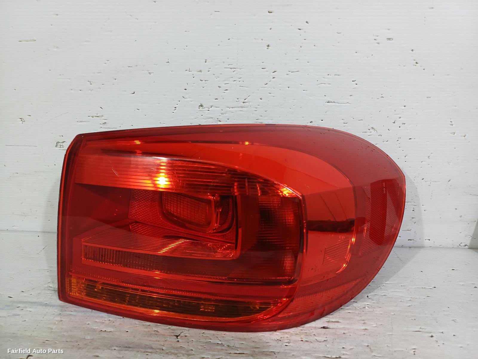 2011-2016 Volkswagen Tiguan Right Taillight