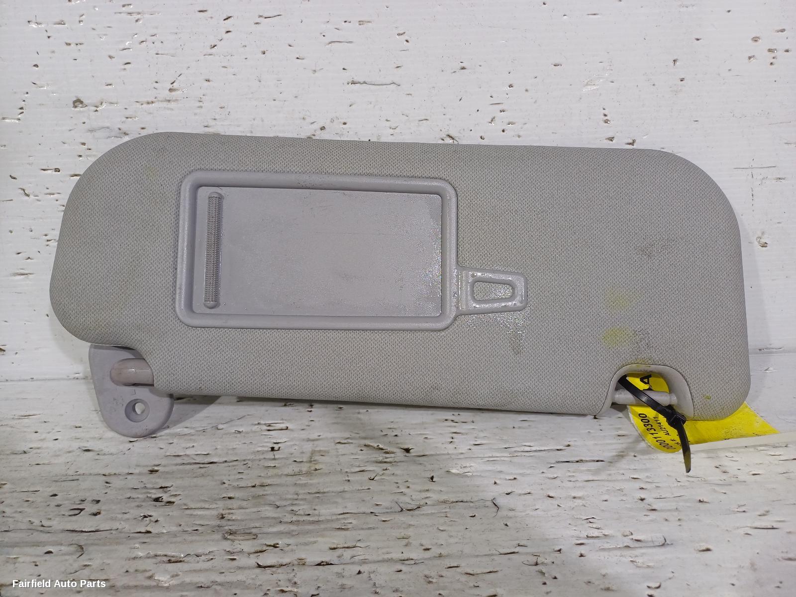 2012-2017 Hyundai I30 Sunvisor