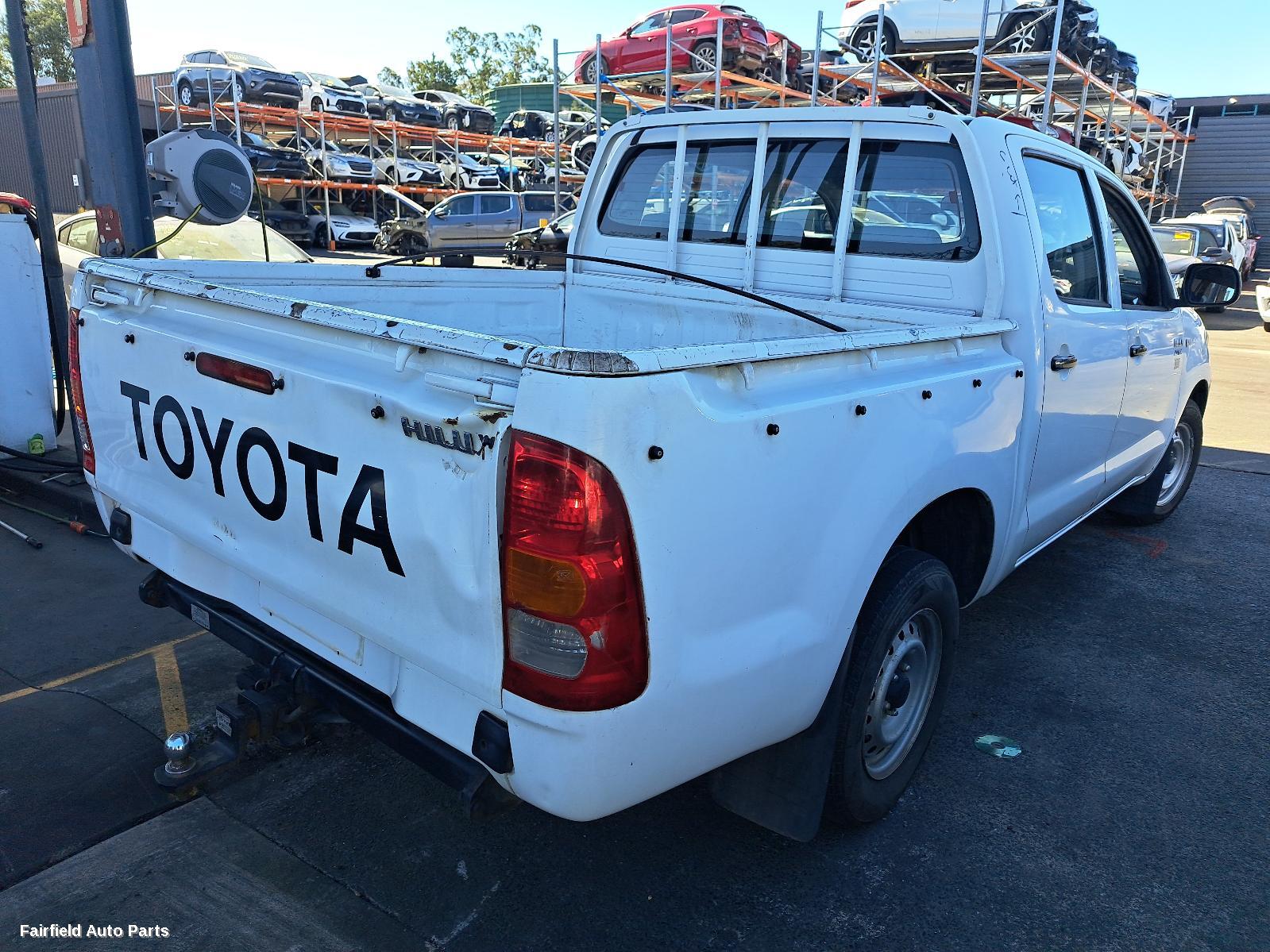 2009 Toyota Hilux Right Rear Door Sliding