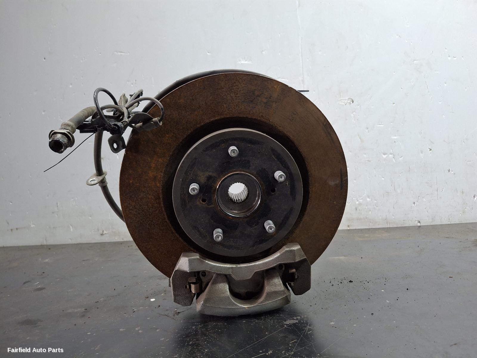 2016-2023 Toyota C-hr Right Front Hub Assembly