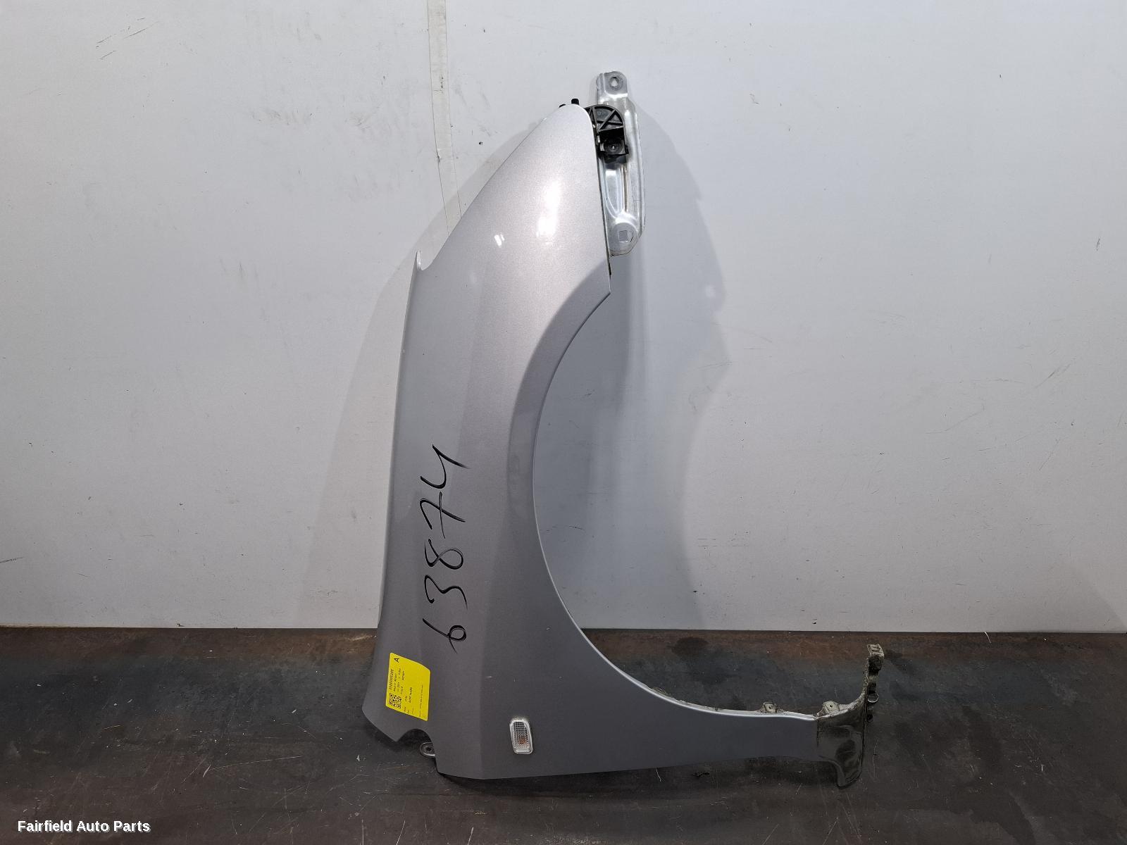 2003-2005 Honda Civic Right Guard