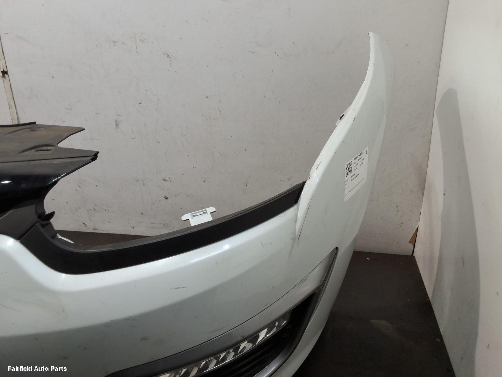 2014-2016 Renault Megane Front Bumper