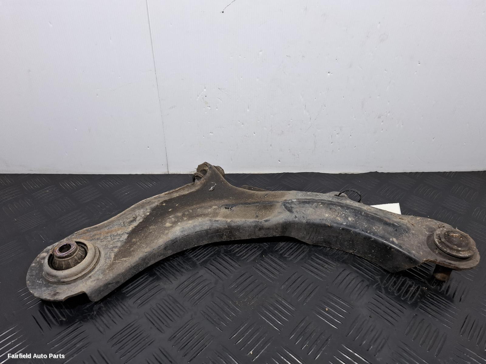 2014-2020 Renault Captur Left Front Lower Control Arm