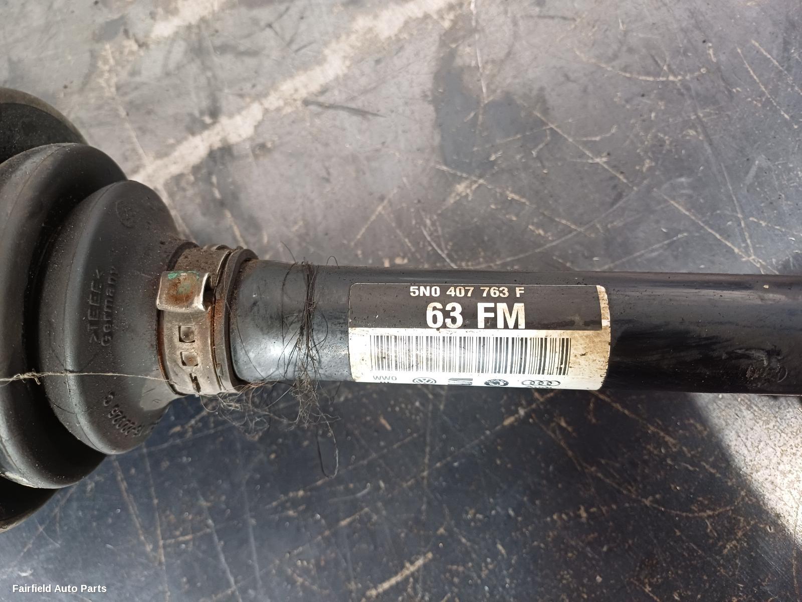 2011-2016 Volkswagen Tiguan Left Driveshaft