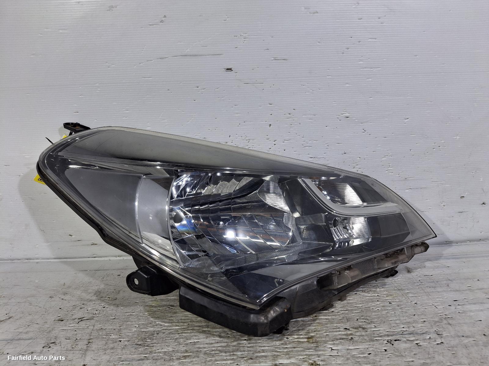 2014-2016 Toyota Yaris Right Headlamp