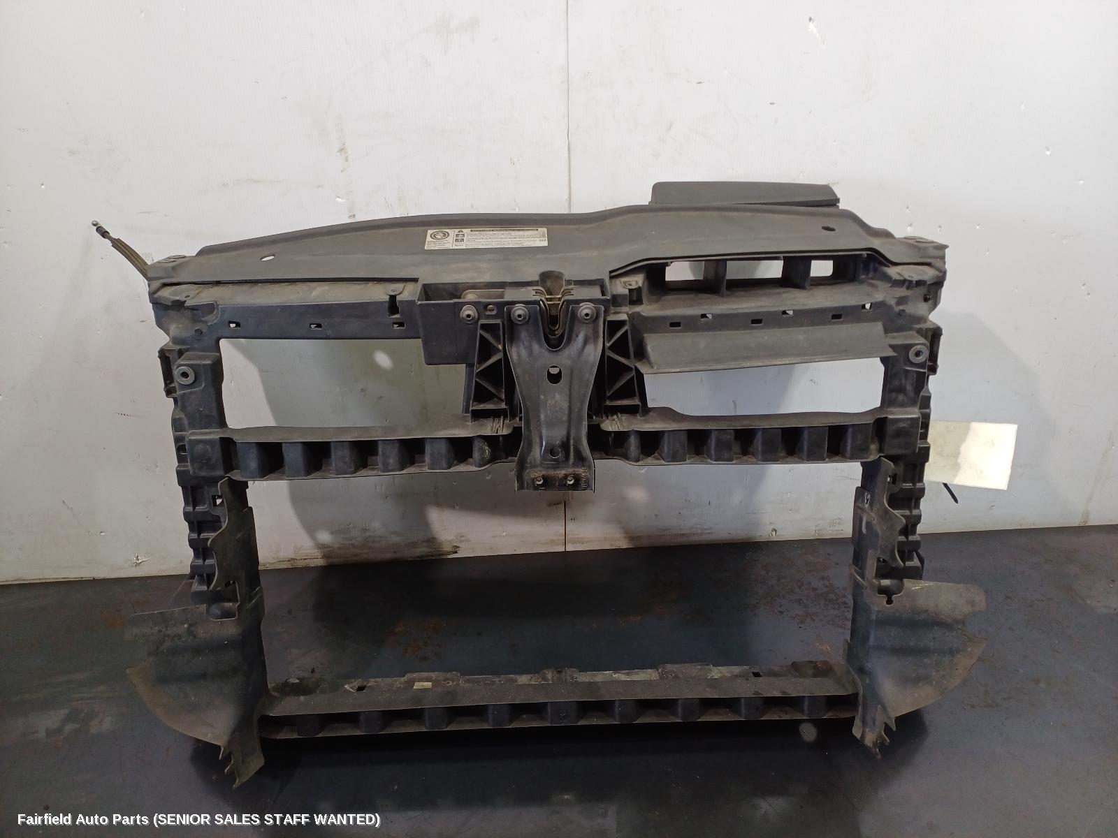 2009 Volkswagen Golf Radiator Support