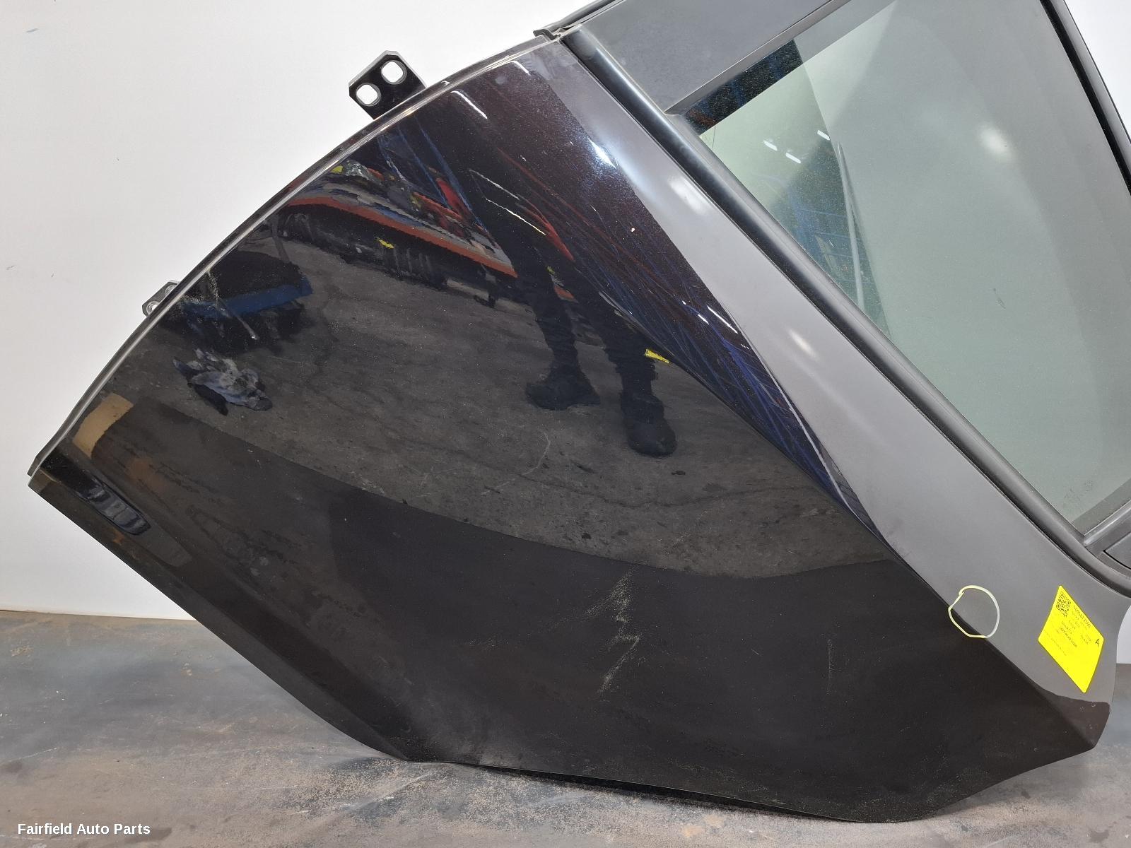 2011-2020 Alfa Romeo Giulietta Left Rear Door Sliding