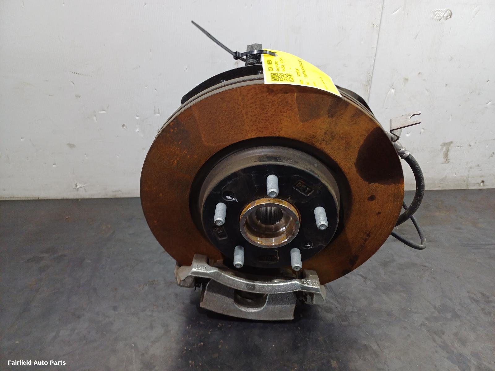 2021-2025 Kia Sportage Right Front Hub Assembly