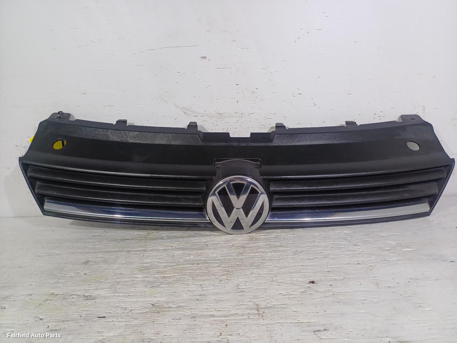 2010-2014 Volkswagen Polo Grille