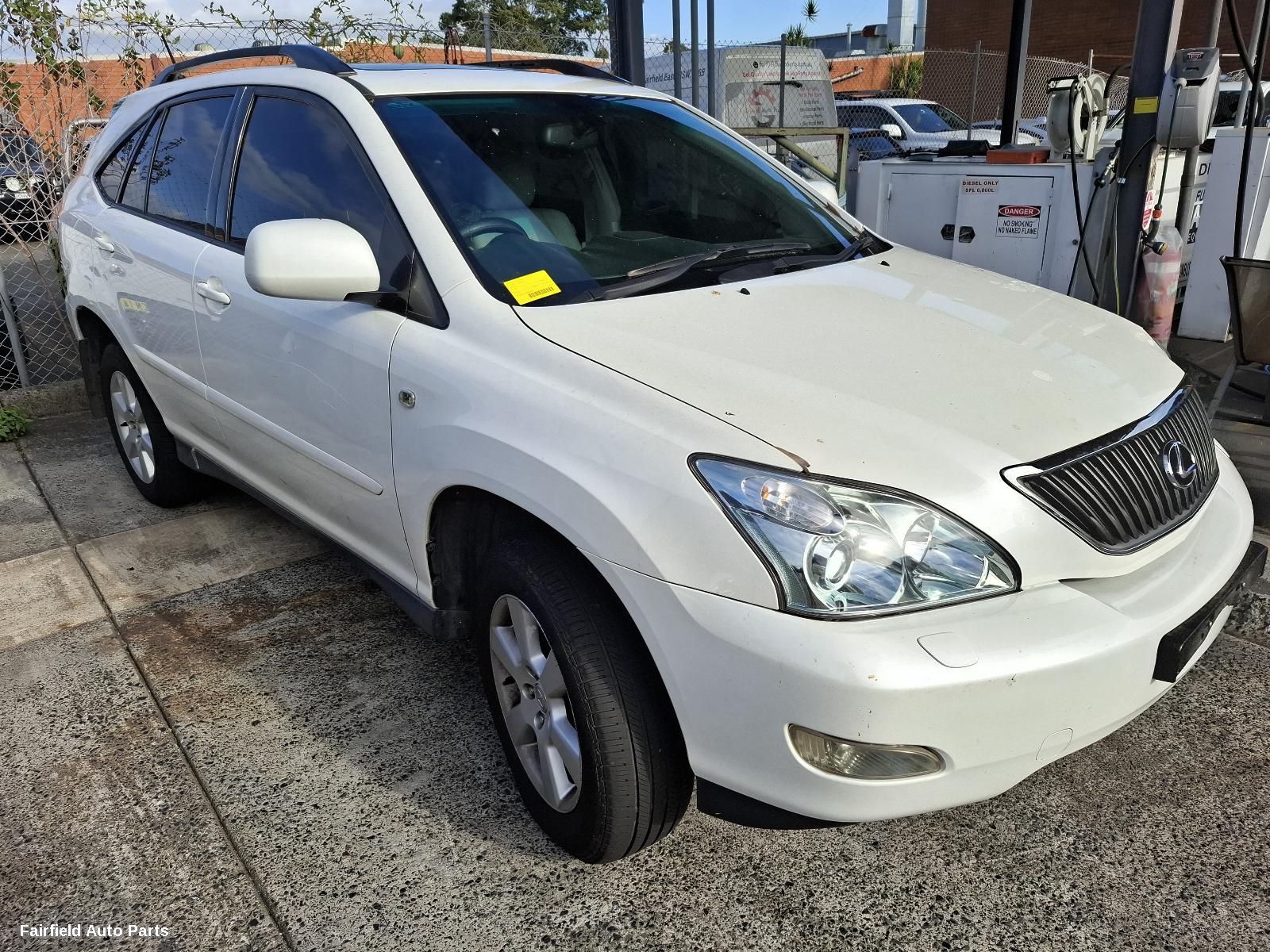 2004 Lexus Rx Series Left Taillight