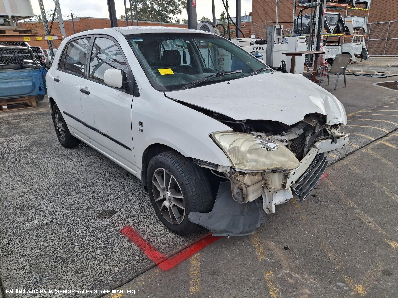 2004 Toyota Corolla Right Taillight