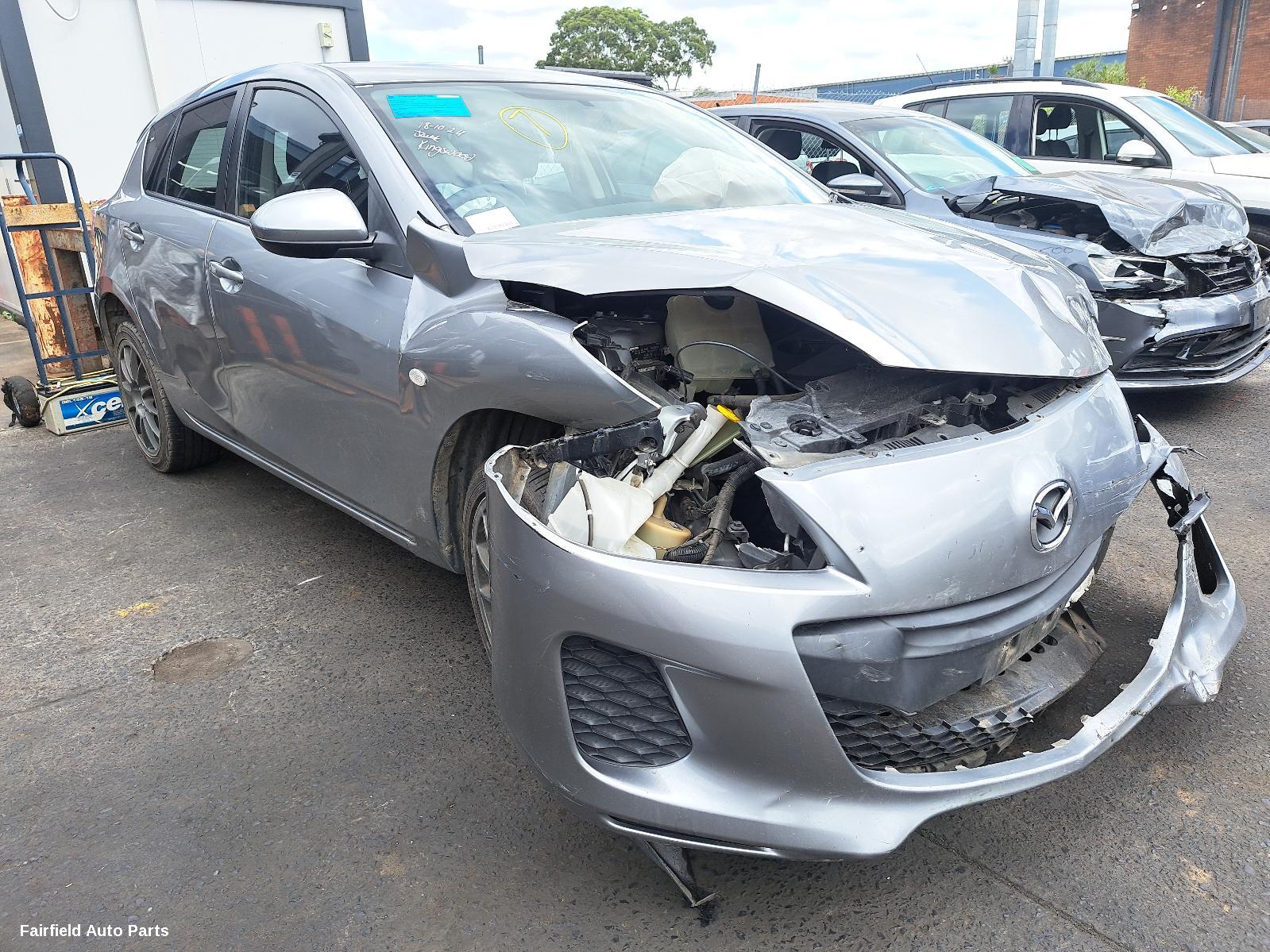 2013 Mazda 3 Left Taillight