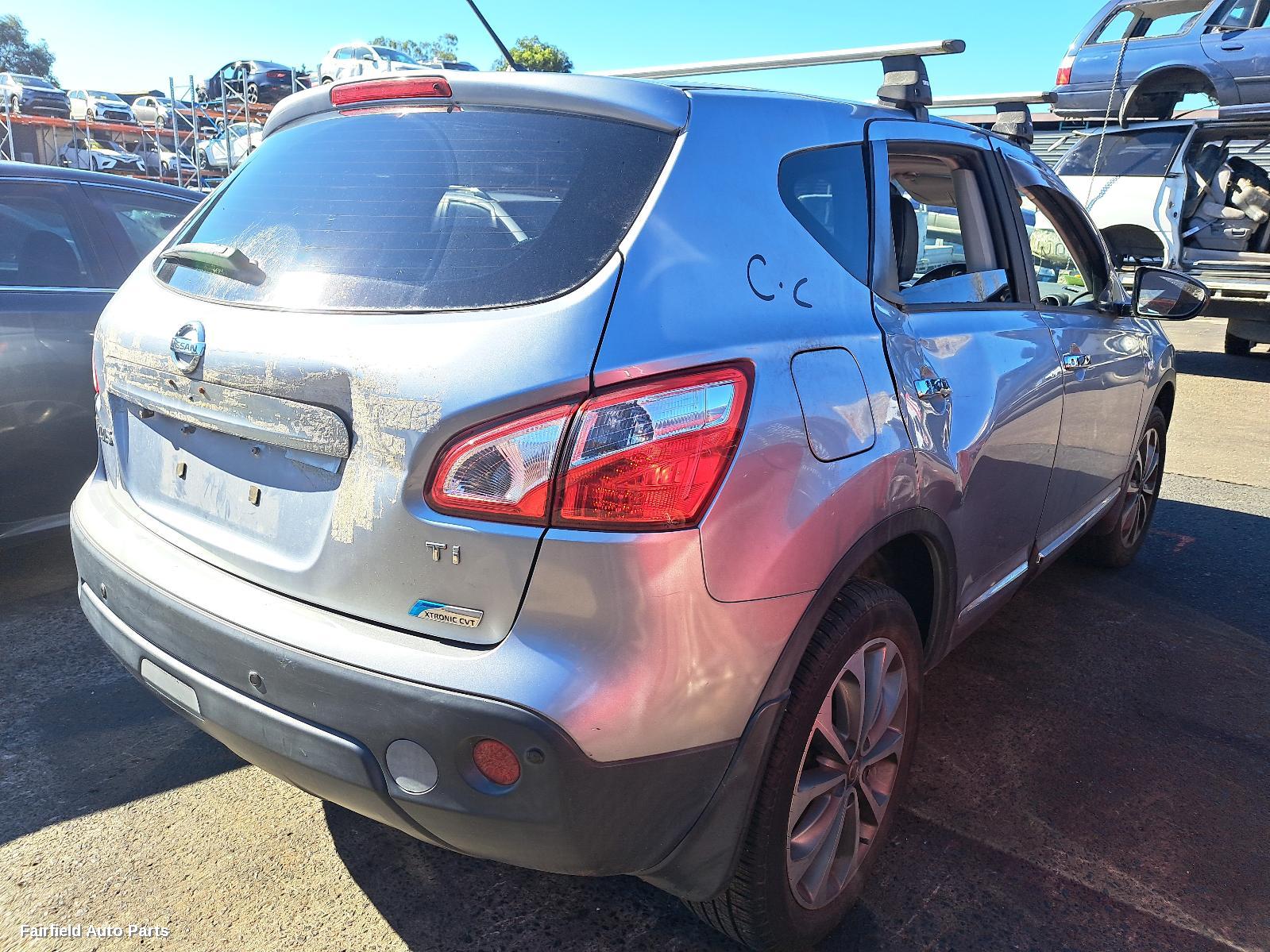 2010 Nissan Dualis A C Condenser