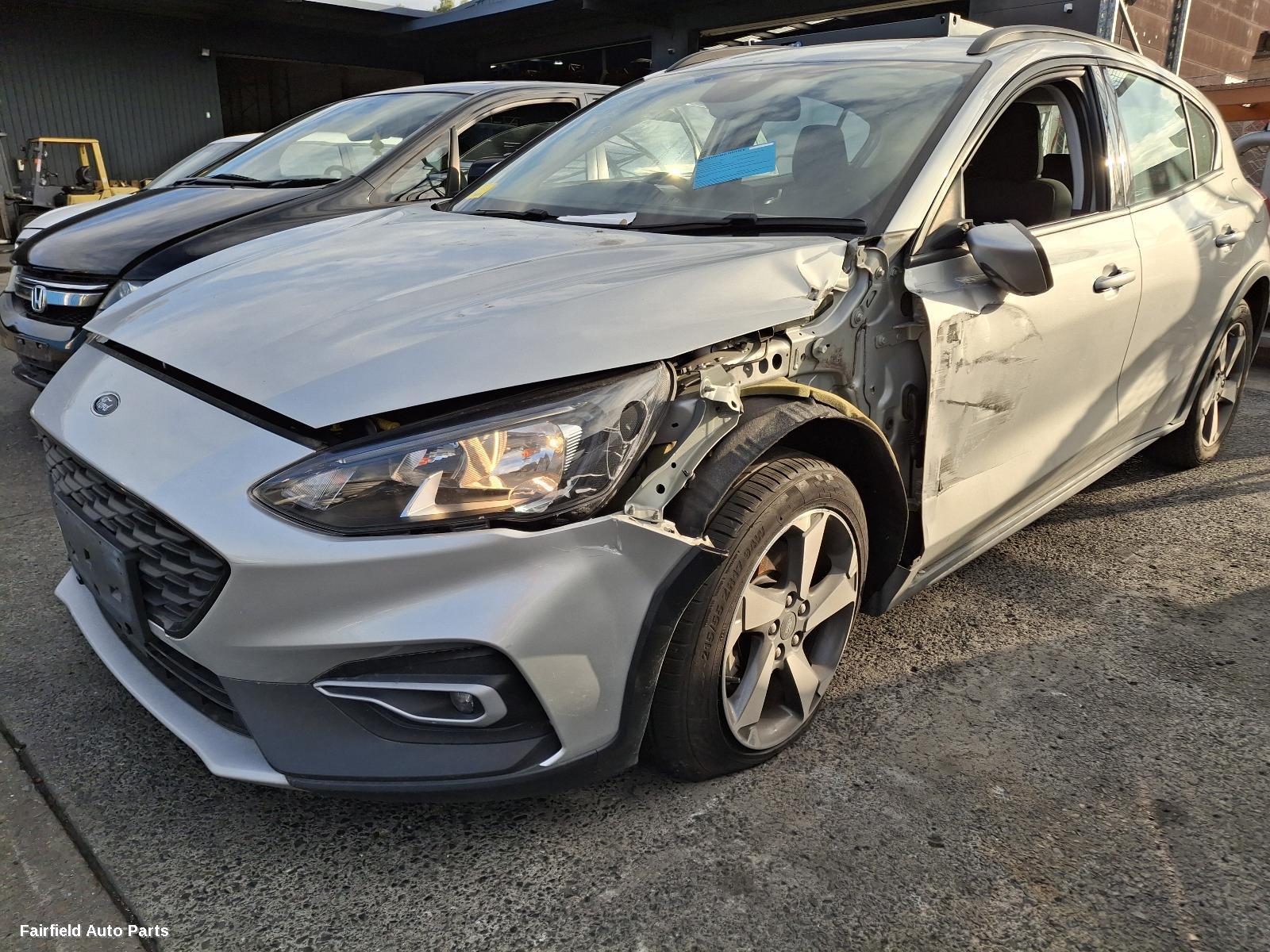 2019 Ford Focus Right Headlamp
