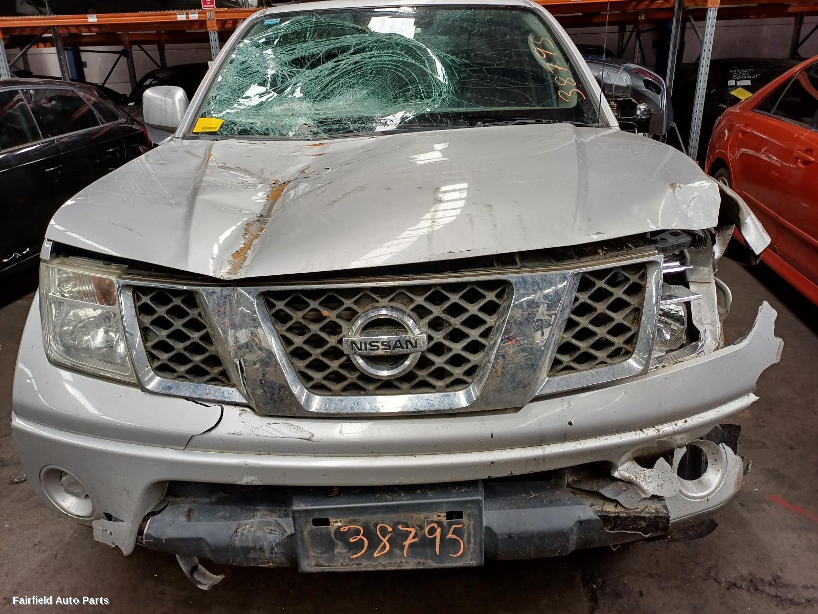 2013 Nissan Navara Airbag Module Sensor