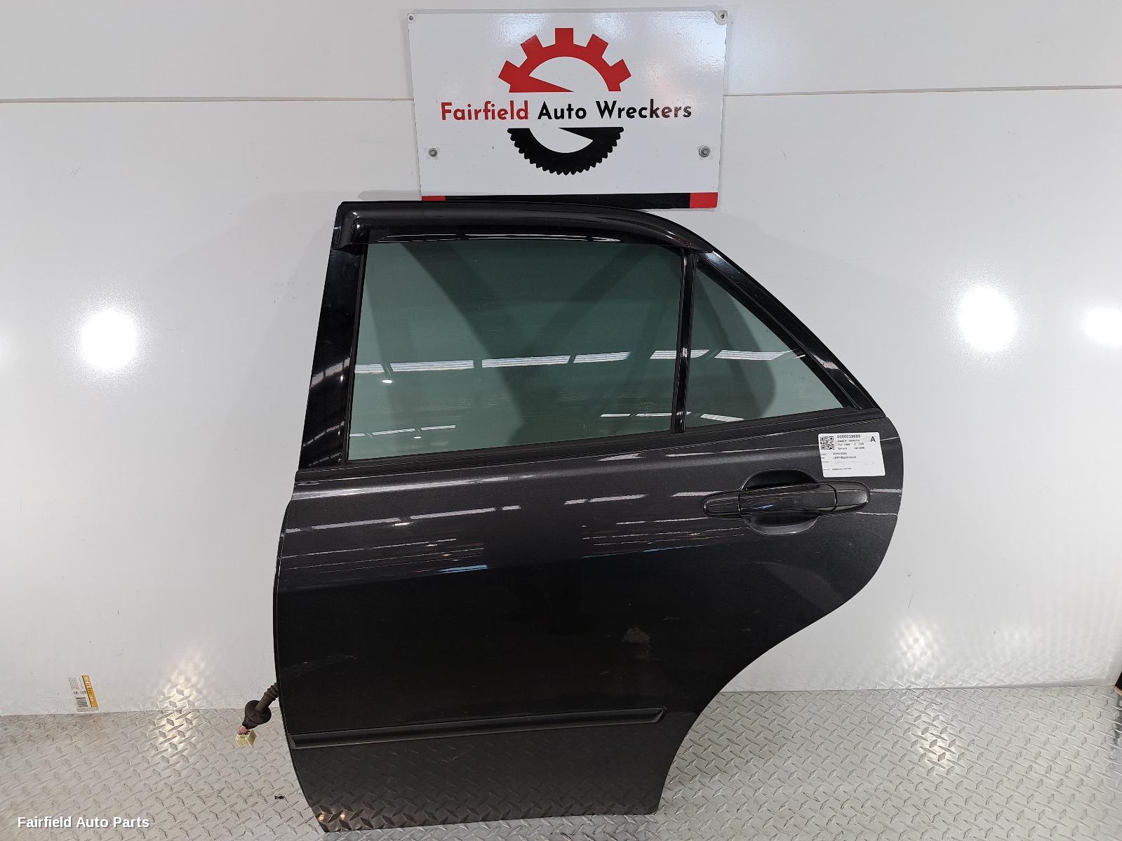 1999 Lexus Is200/is300 Left Rear Door Sliding