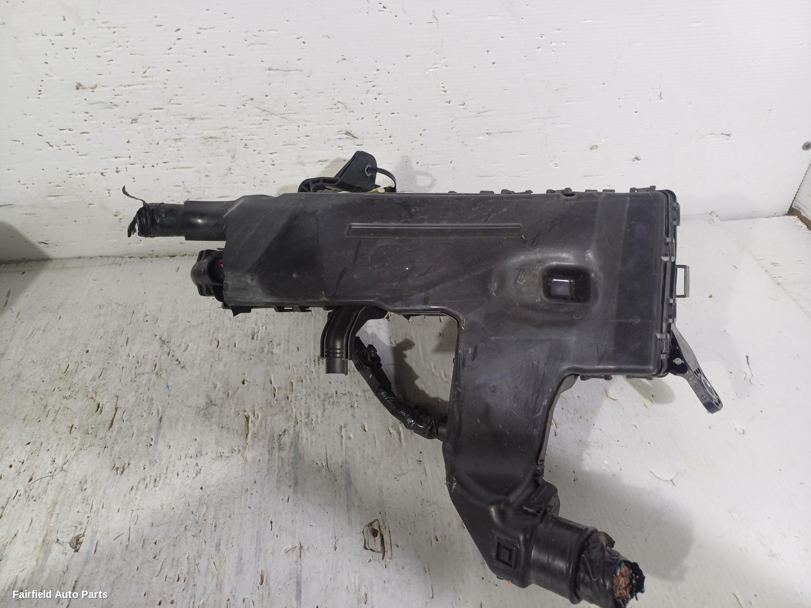 2012-2017 Toyota Camry Fuse Box