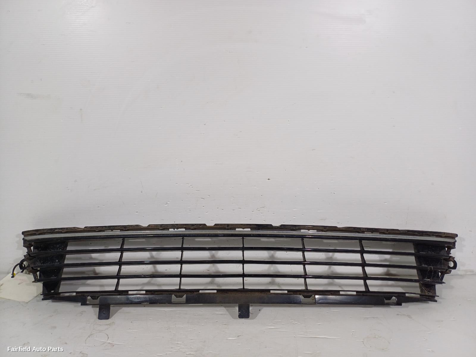 2015-2018 Toyota Corolla Grille