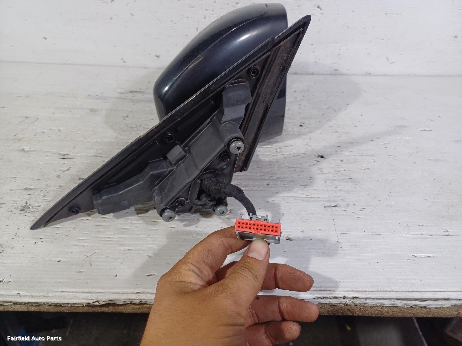 2014-2015 Land Rover Rangerover Evoque Right Door Mirror