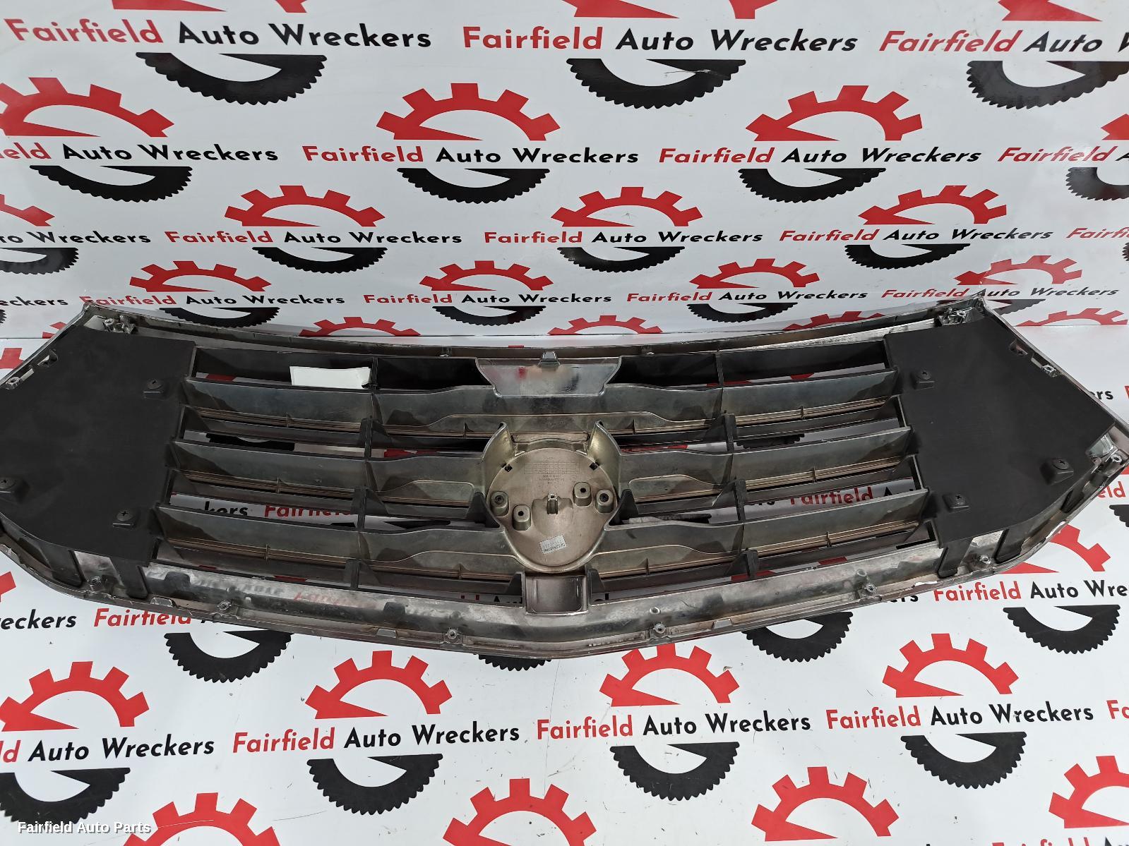 2013-2016 Ssangyong Stavic Grille