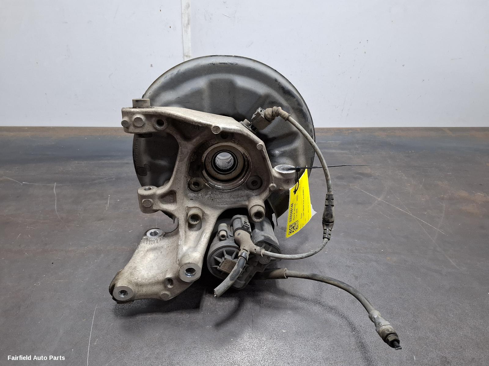 2014-2020 Volkswagen Golf Left Rear Hub Assembly
