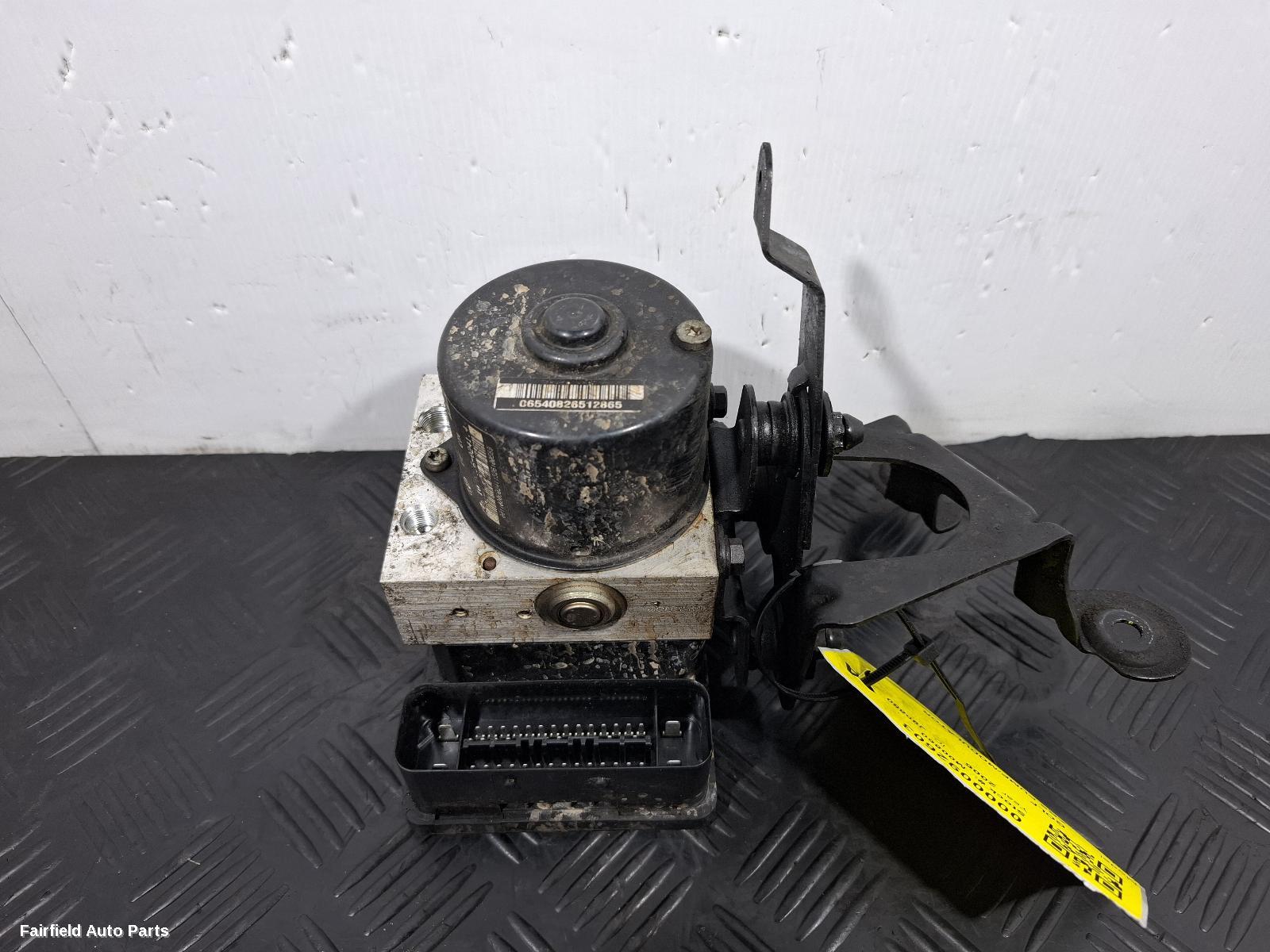 2004-2009 Volkswagen Golf Abs Pump Modulator
