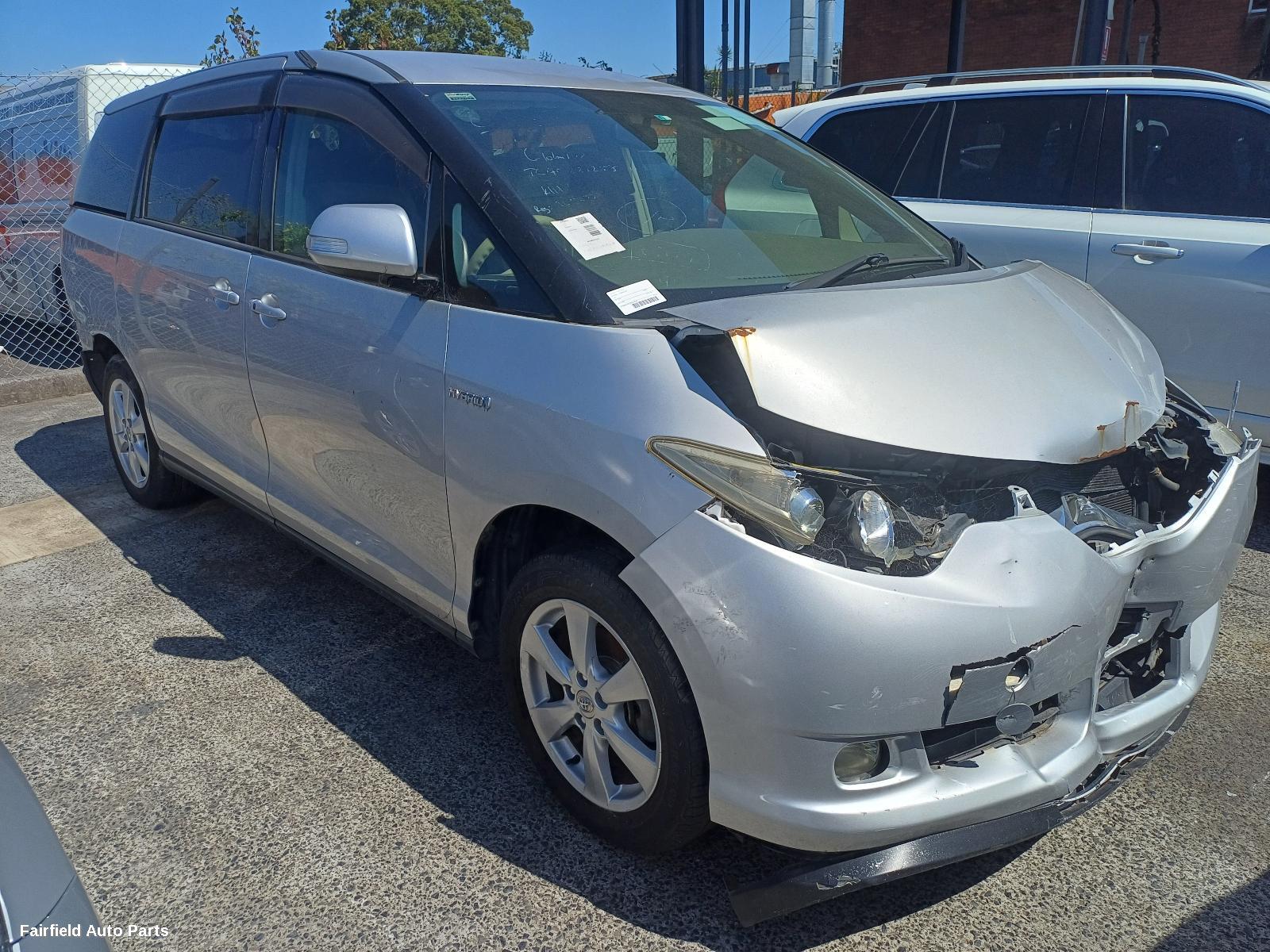 2009-2019 Toyota Estima Rear Garnish