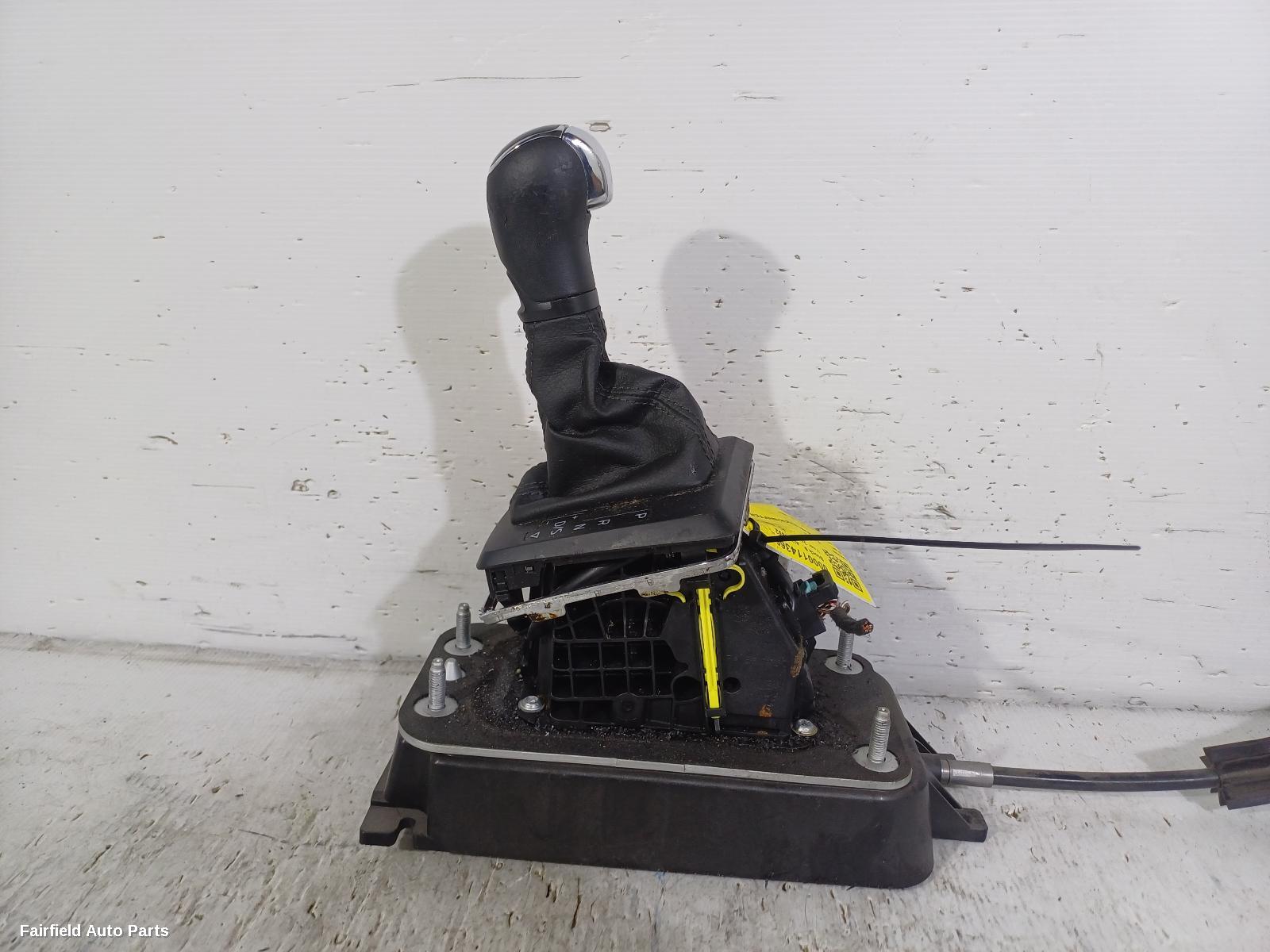 2015-2021 Skoda Fabia Gear Stick Shifter