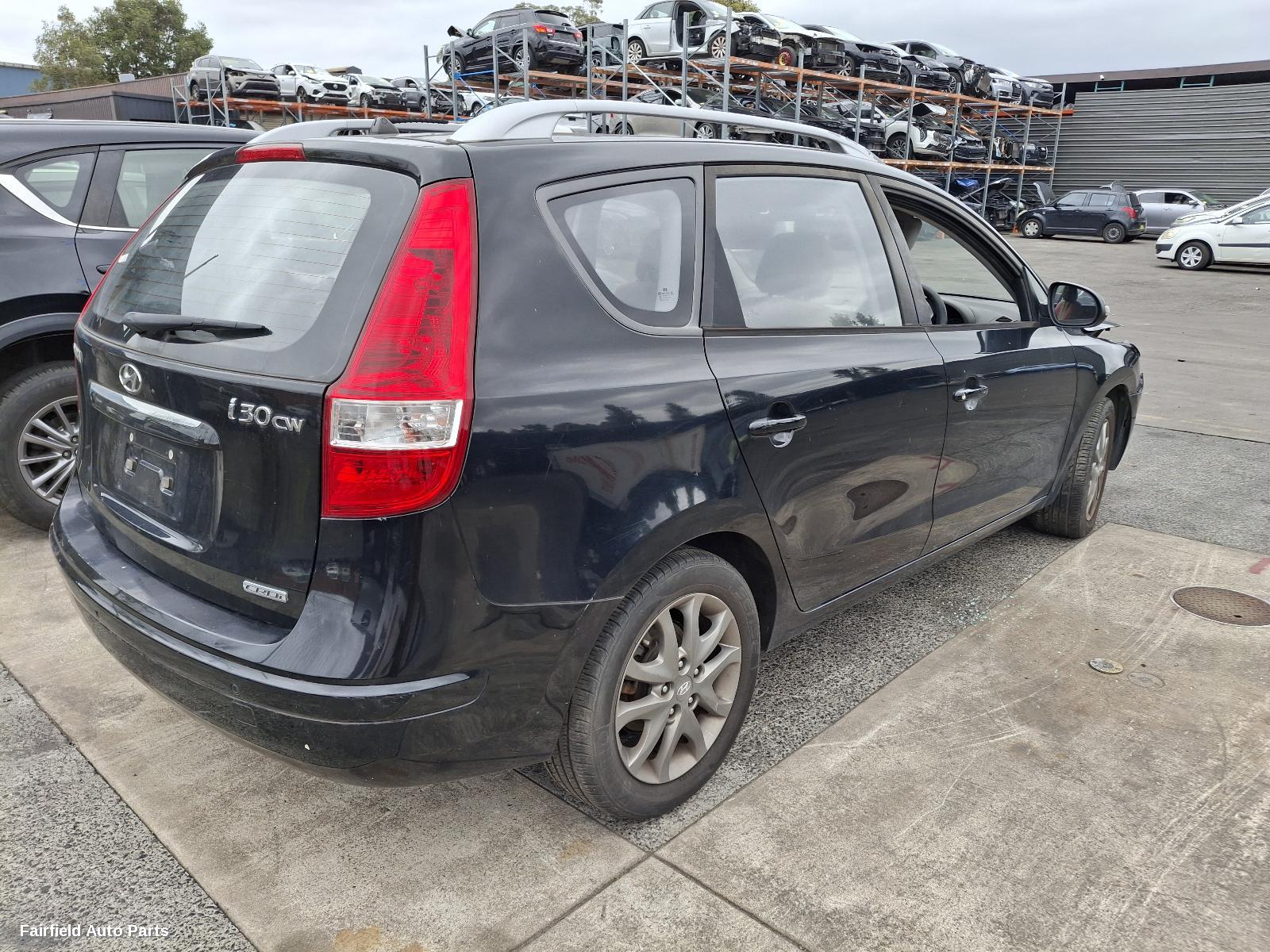 2007-2012 Hyundai I30 Left Guard