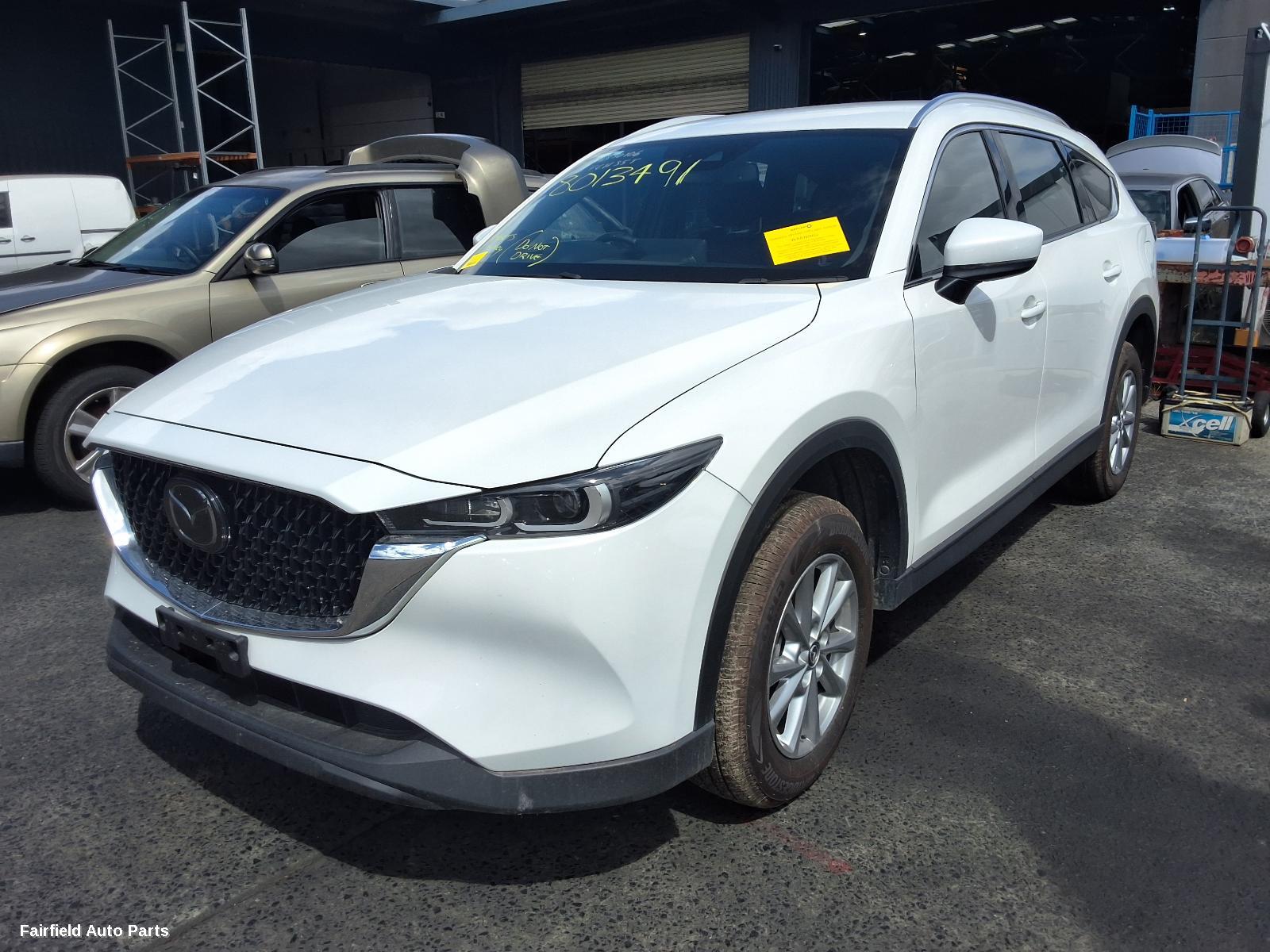 2022-2023 Mazda Cx8 Rear Garnish