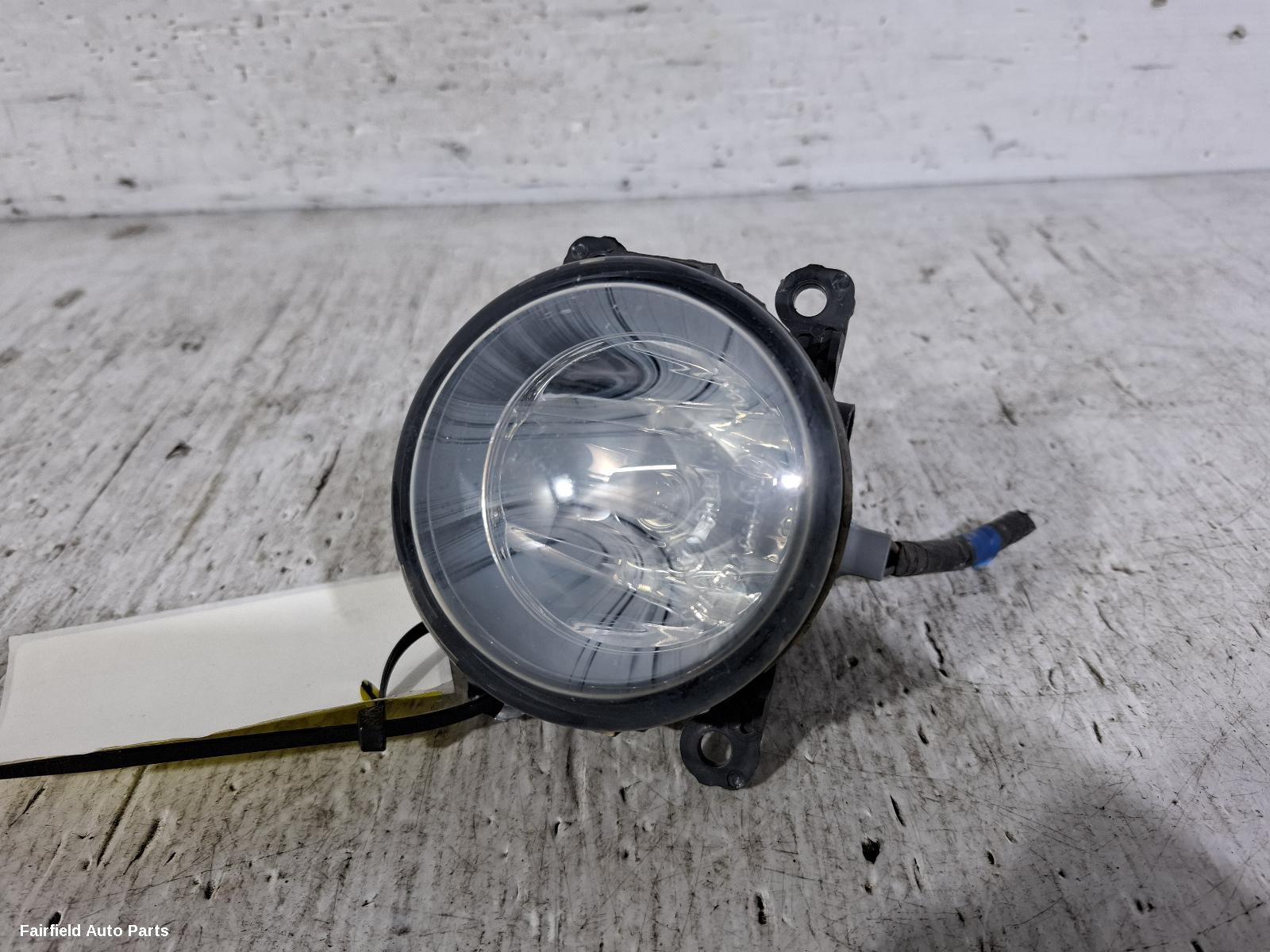 2015-2018 Ford Ranger Right Indicator Fog Side