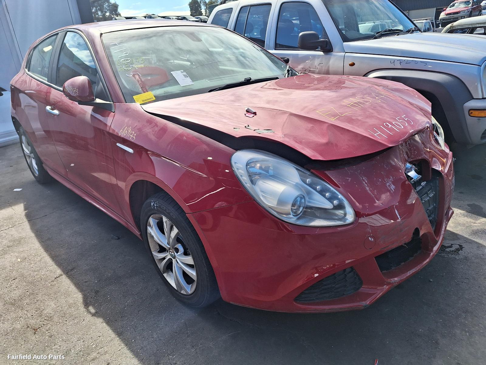 2013 Alfa Romeo Giulietta Rear Garnish