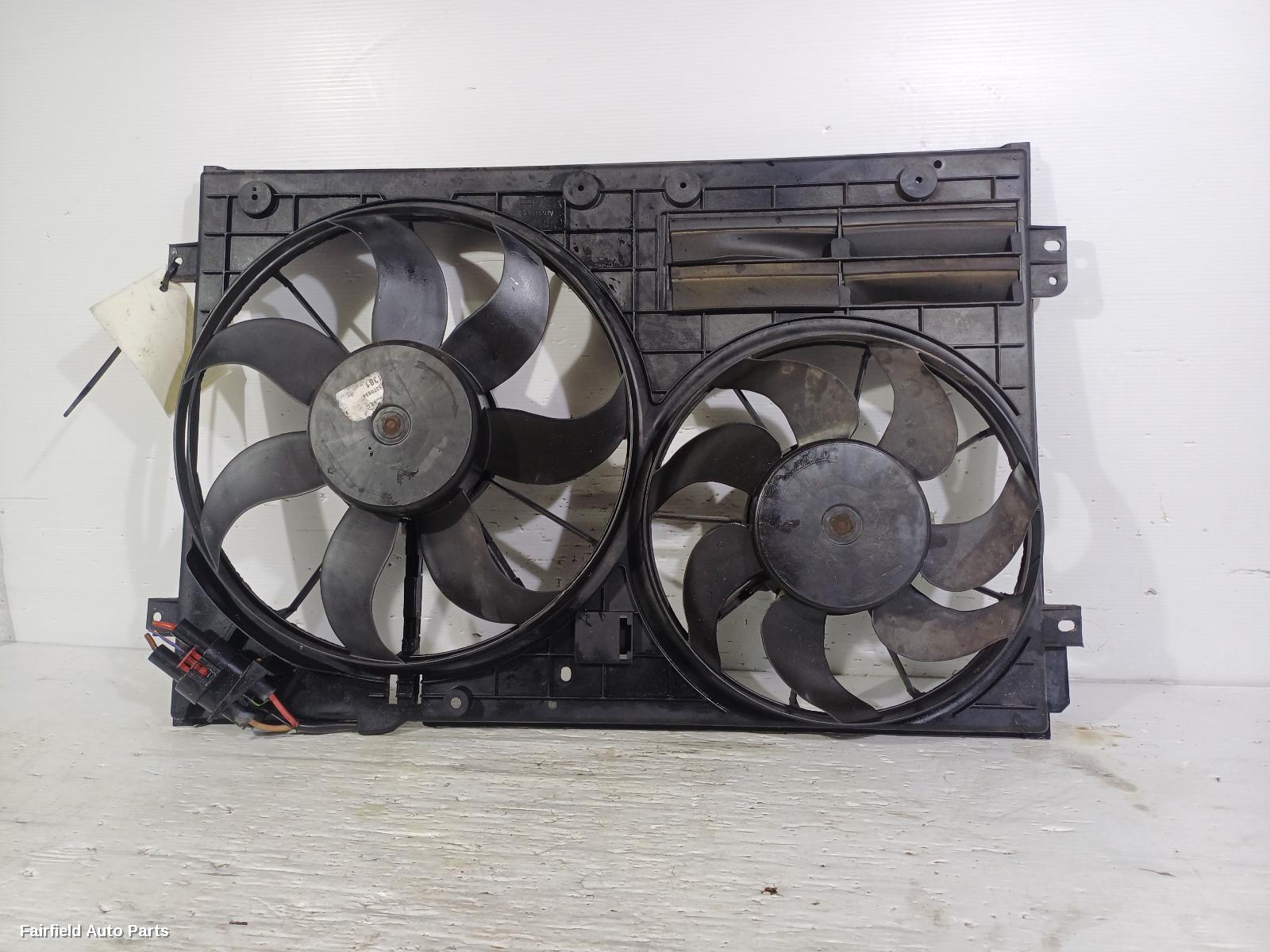 2010-2015 Volkswagen Caddy Fan