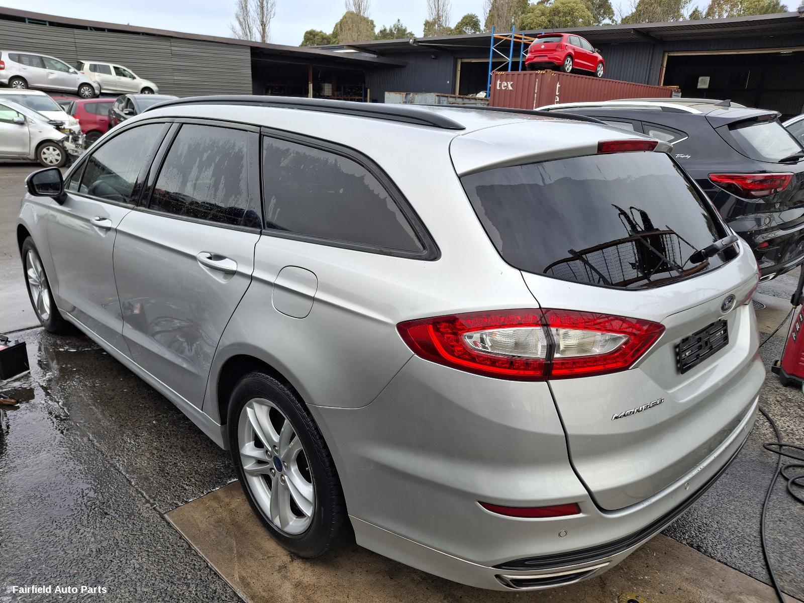 2015 Ford Mondeo Left Door Mirror