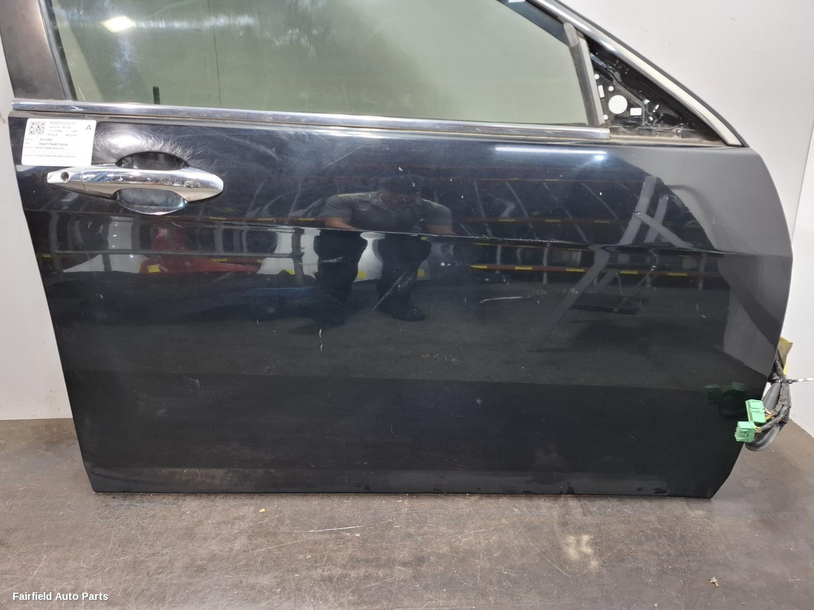 2003-2008 Honda Accord Right Front Door