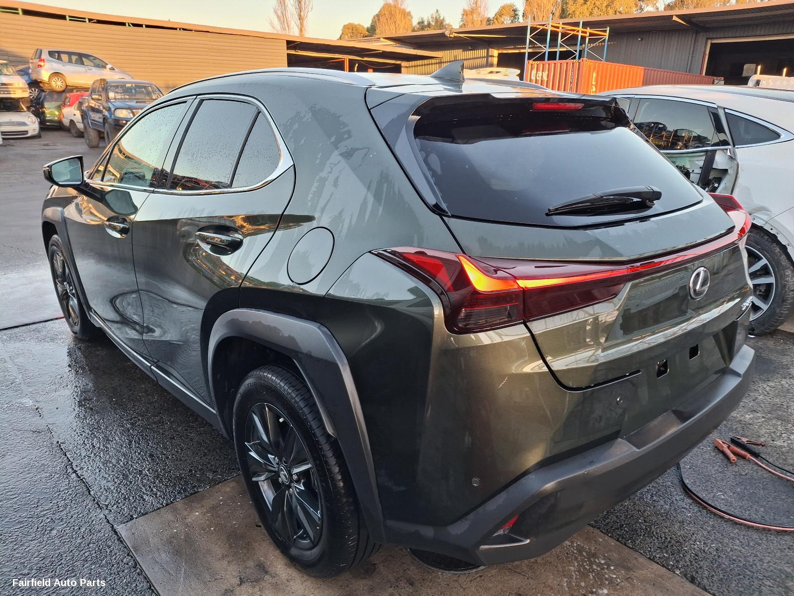 2023 Lexus Ux Left Taillight