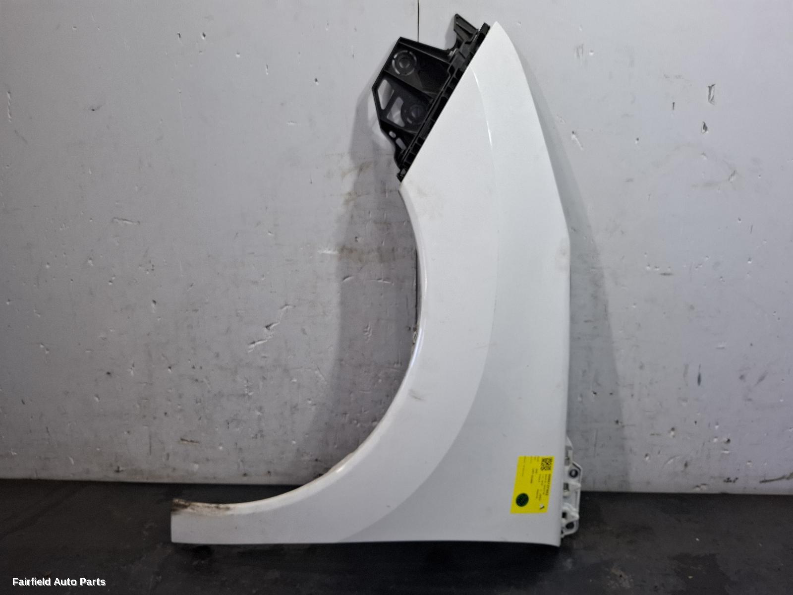 2010-2016 Peugeot 3008 Left Guard