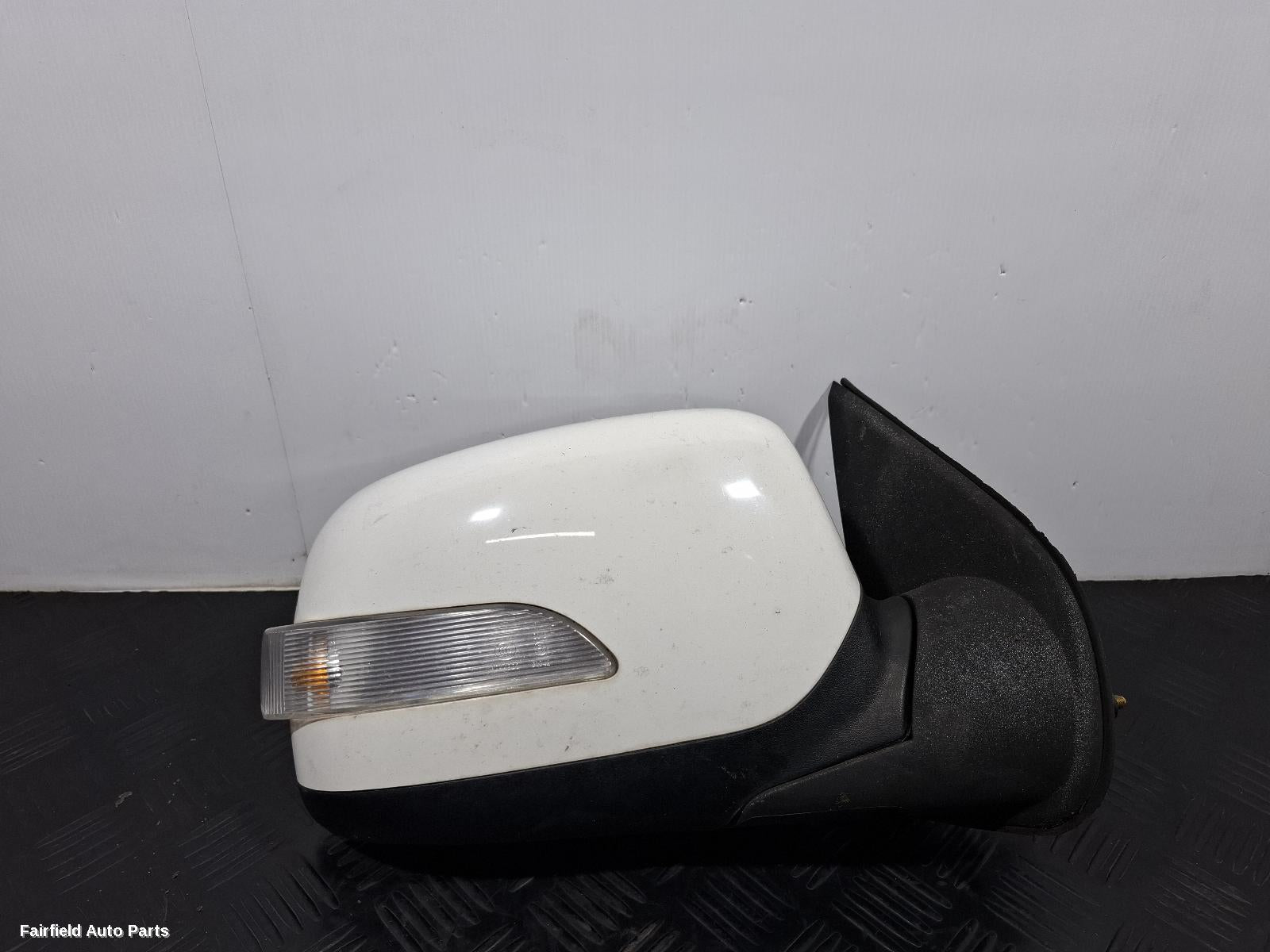 2016-2021 Great Wall Steed Right Door Mirror
