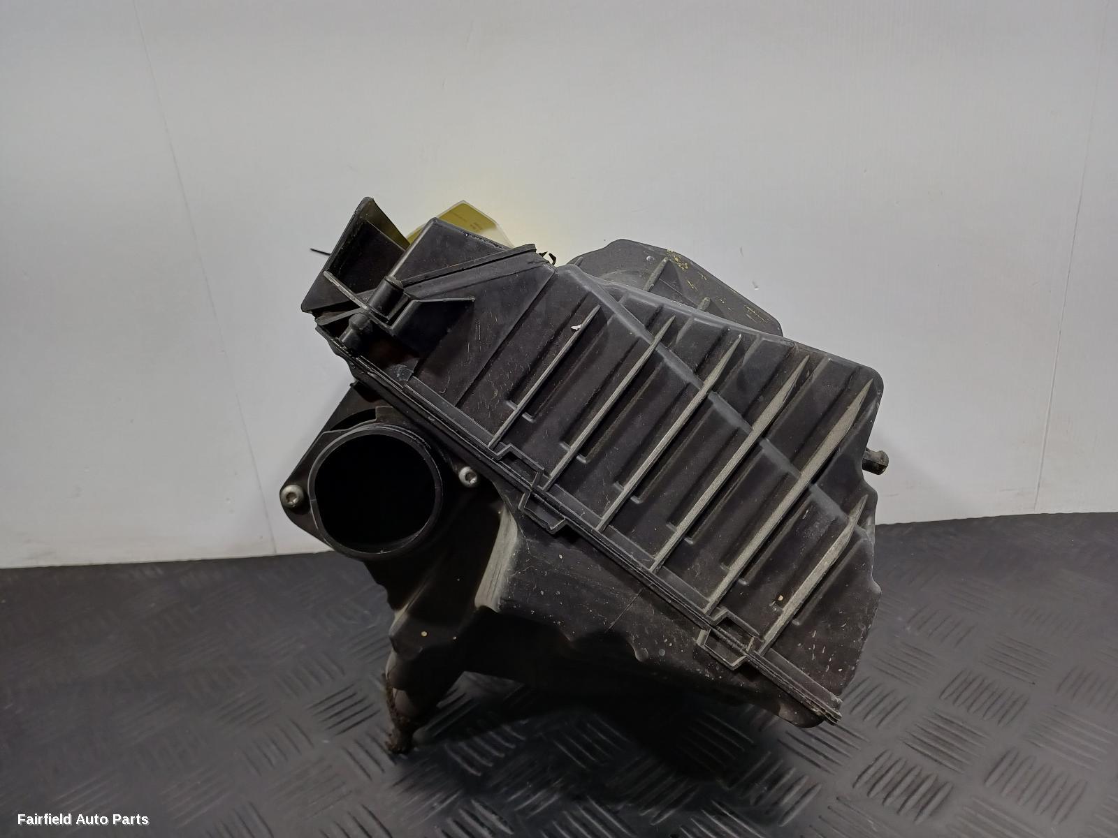2013-2016 Renault Megane Air Cleaner Box