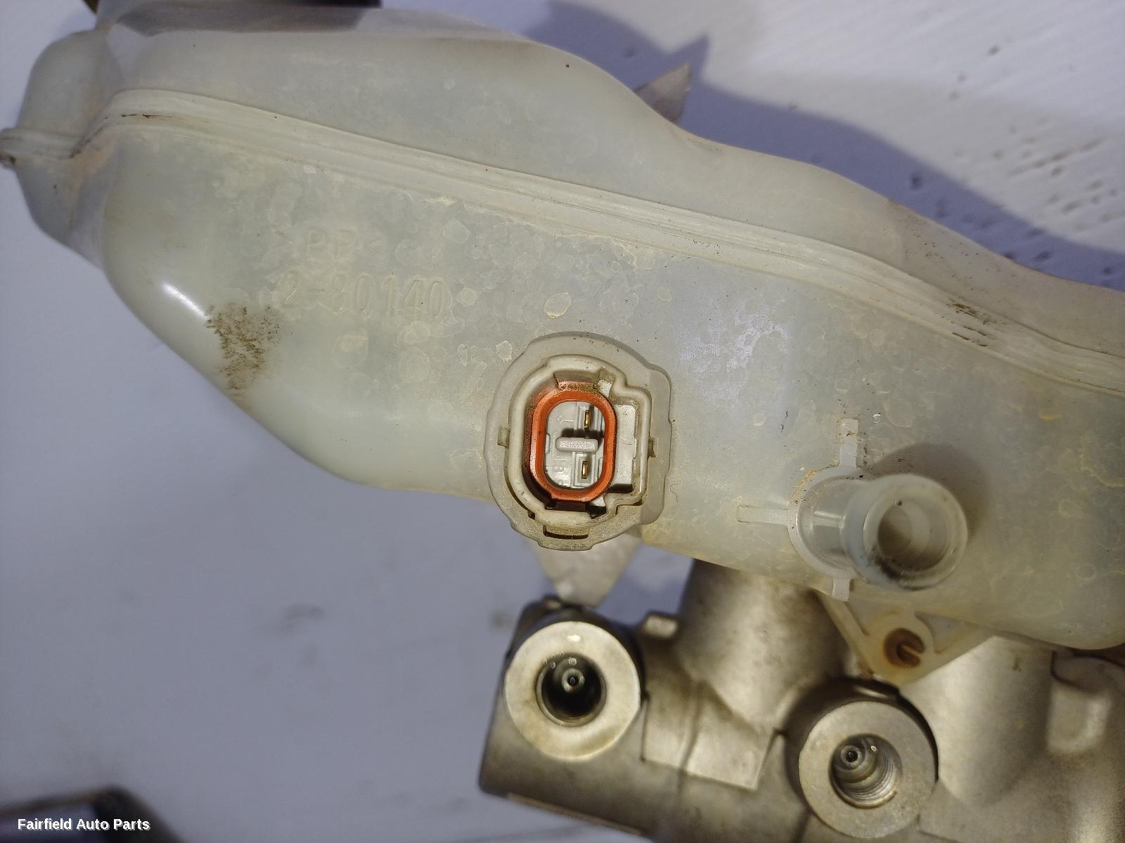 2007-2013 Toyota Corolla Brake Booster