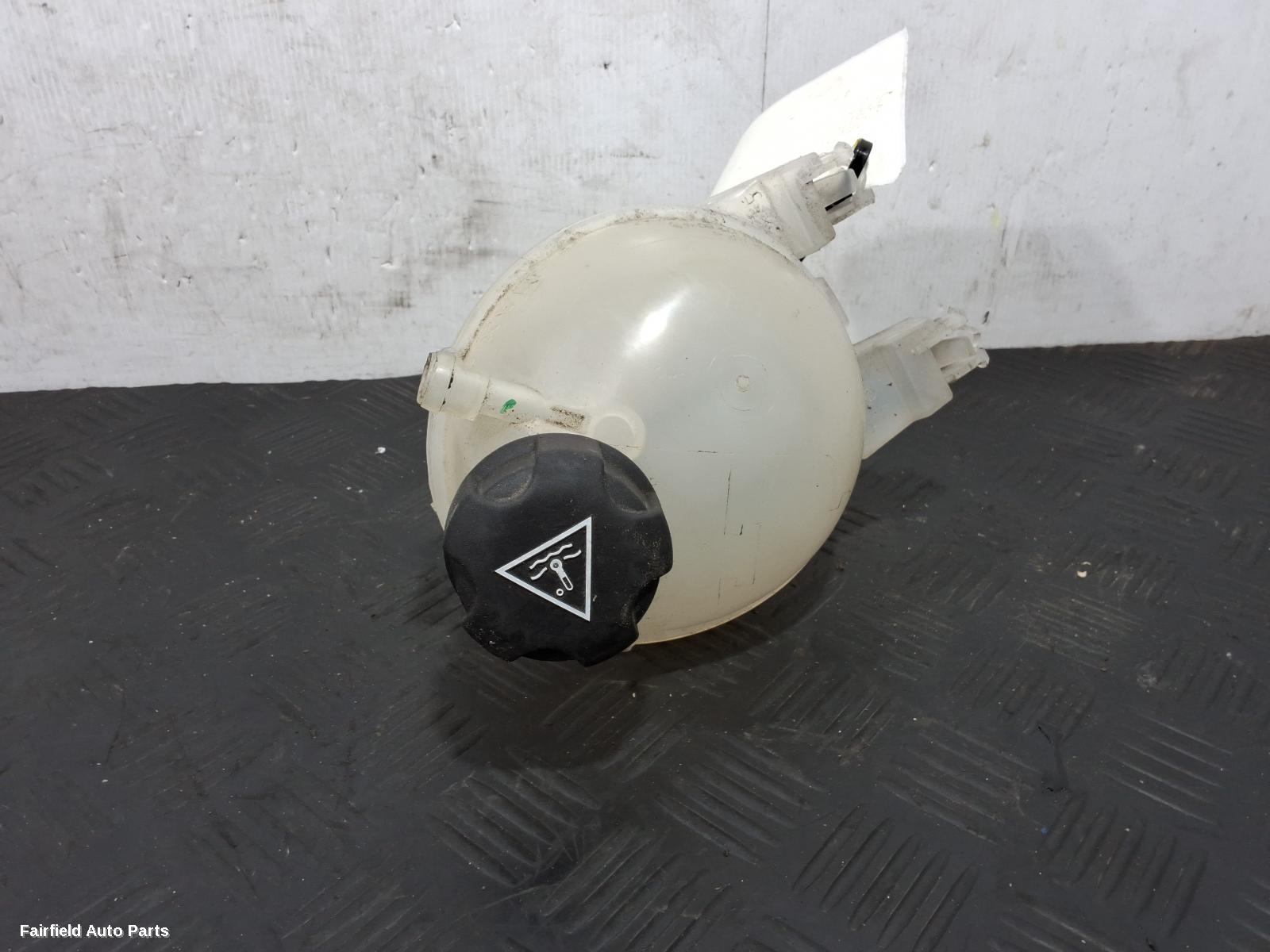 2017-2026 Citroen C3 Overflow Bottle