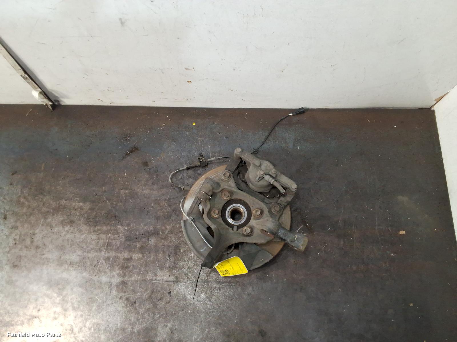 2012-2016 Mazda Cx5 Right Front Hub Assembly