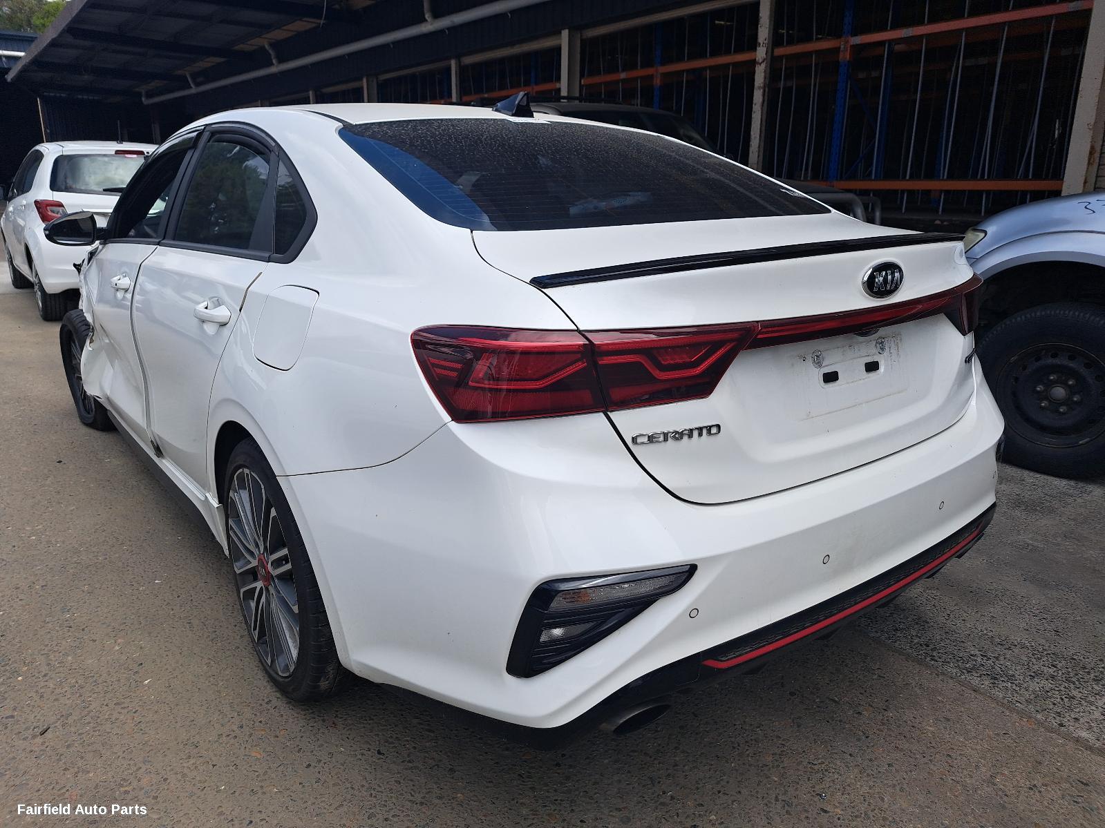 2020 Kia Cerato Left Taillight