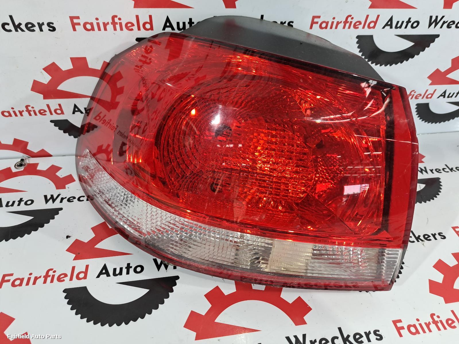 2009 Volkswagen Golf Left Taillight