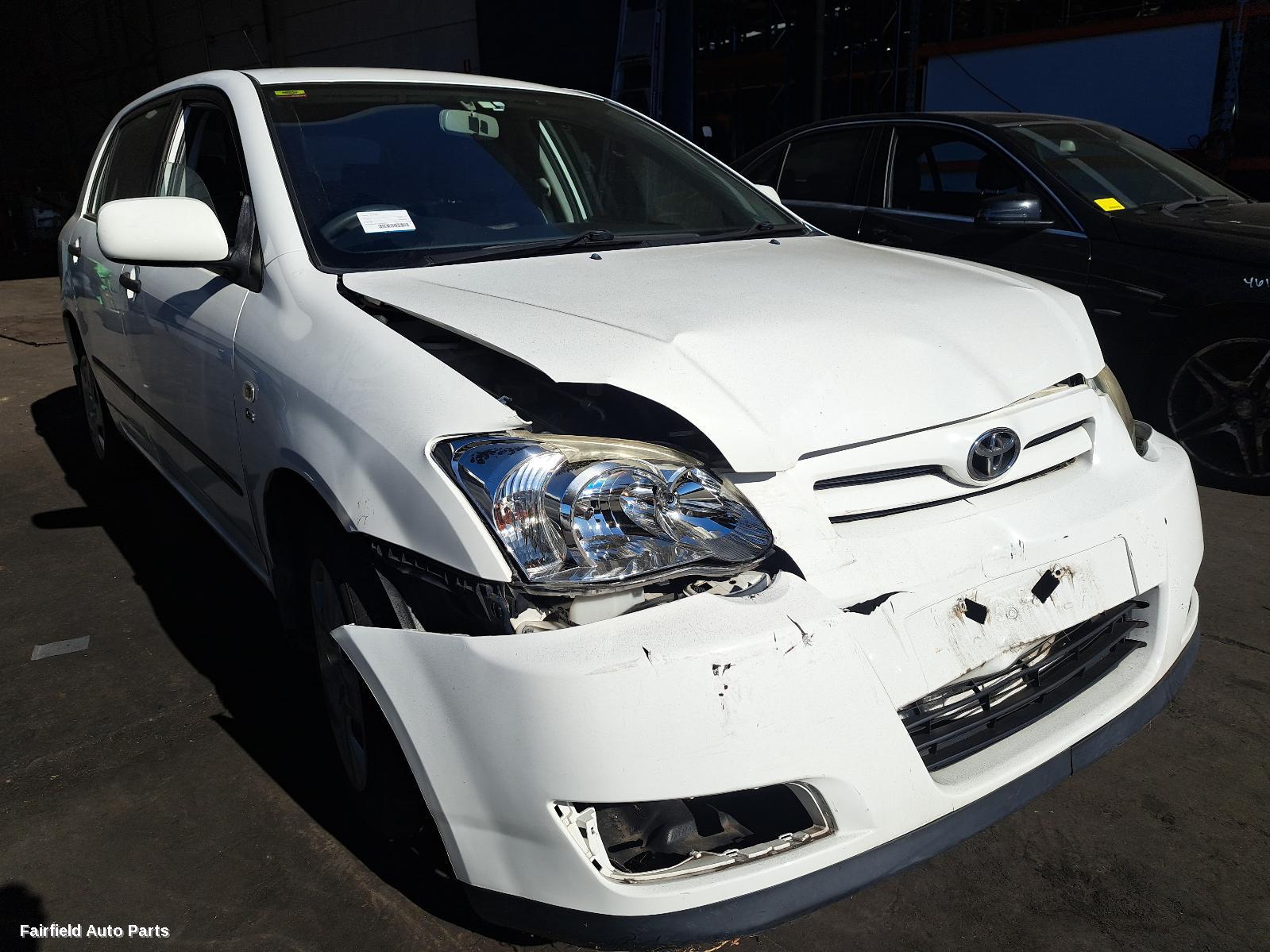 2004 Toyota Corolla Sunvisor